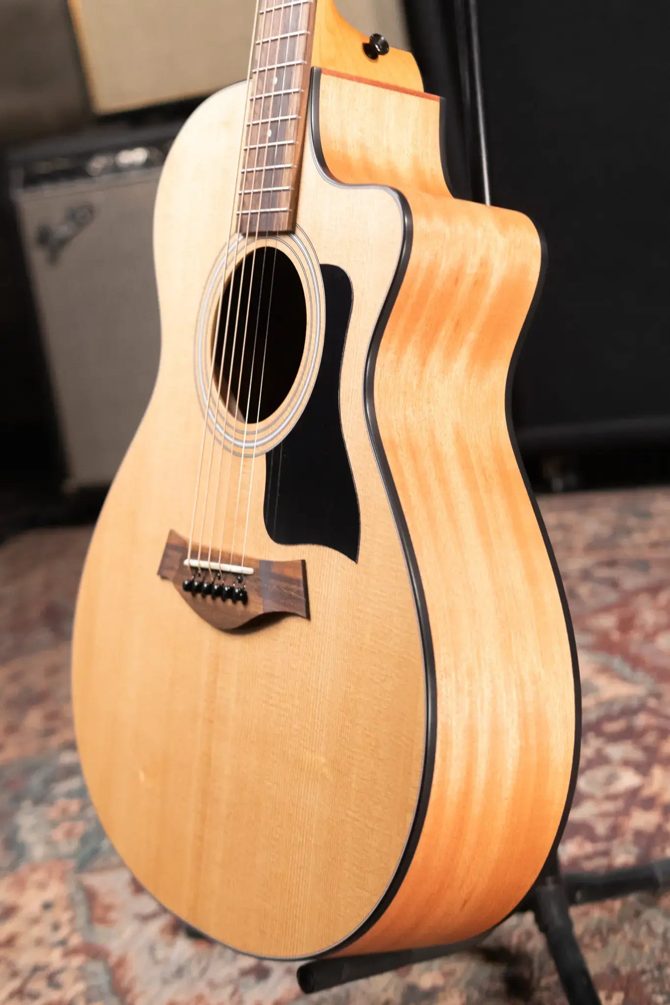 Taylor 112ce Grand Concert Acoustic/Electric Guitar with Gig Bag