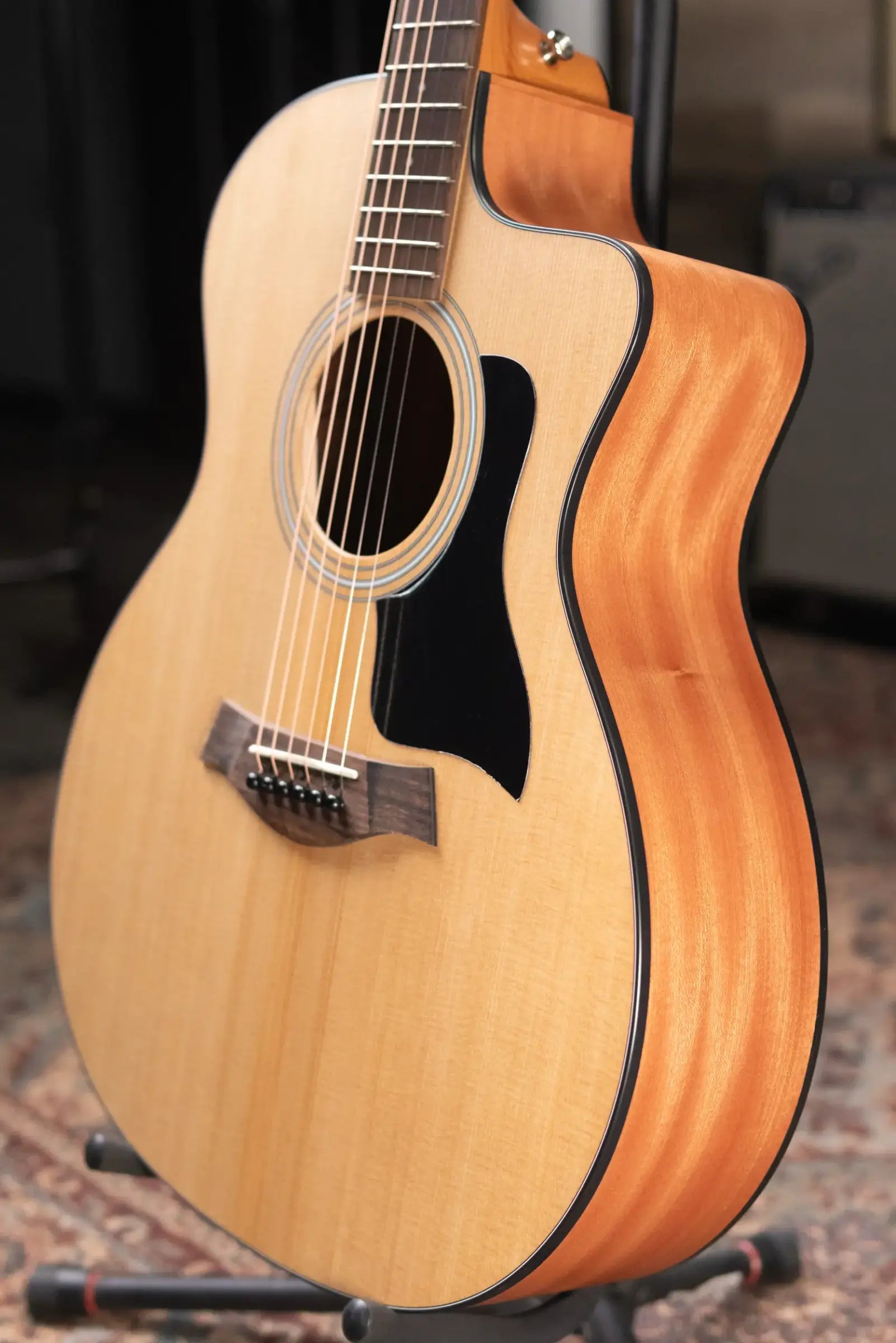 Taylor 114ce Grand Auditorium Acoustic/Electric Guitar with Gig Bag