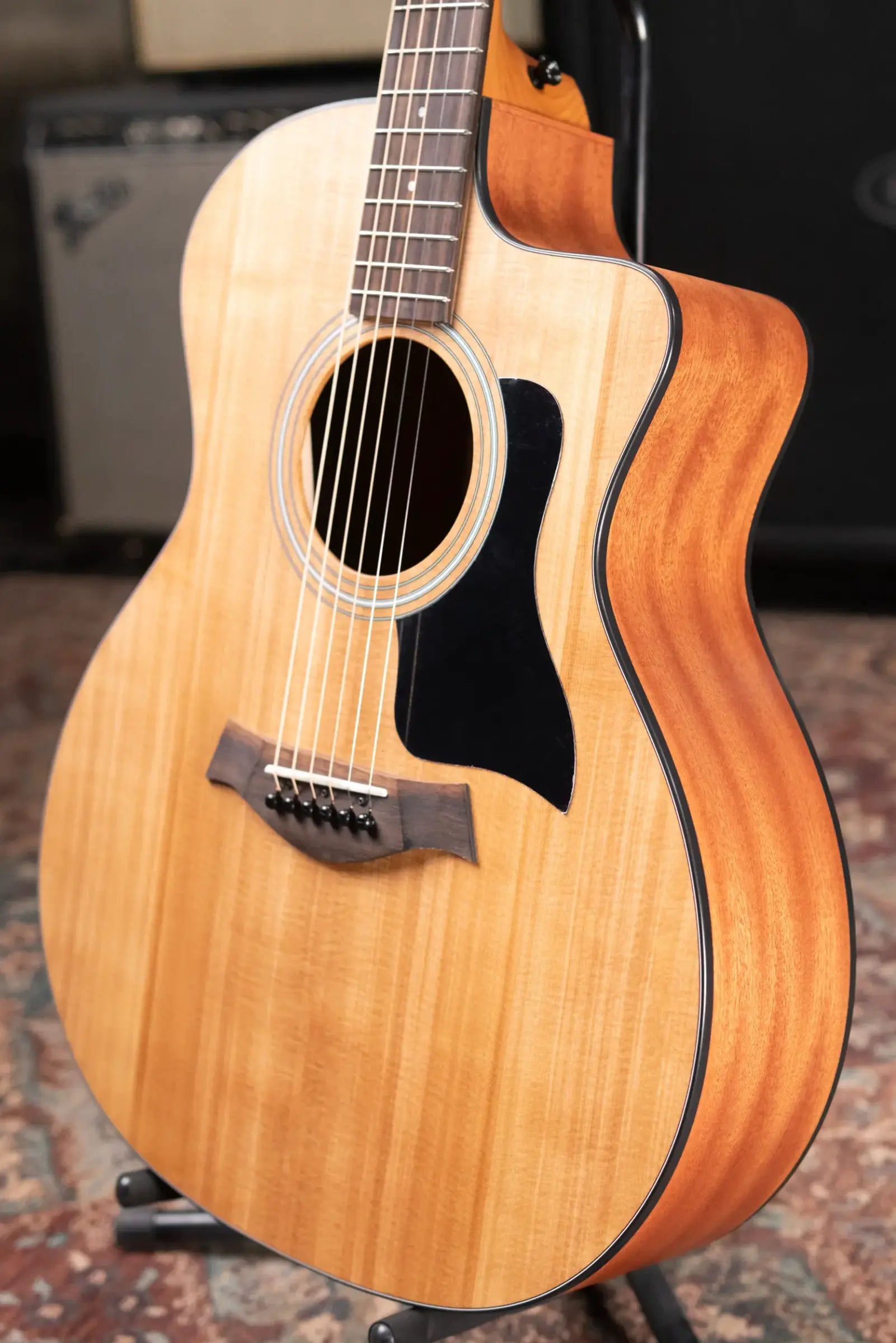 Taylor 114ce Grand Auditorium Acoustic/Electric Guitar with Gig Bag