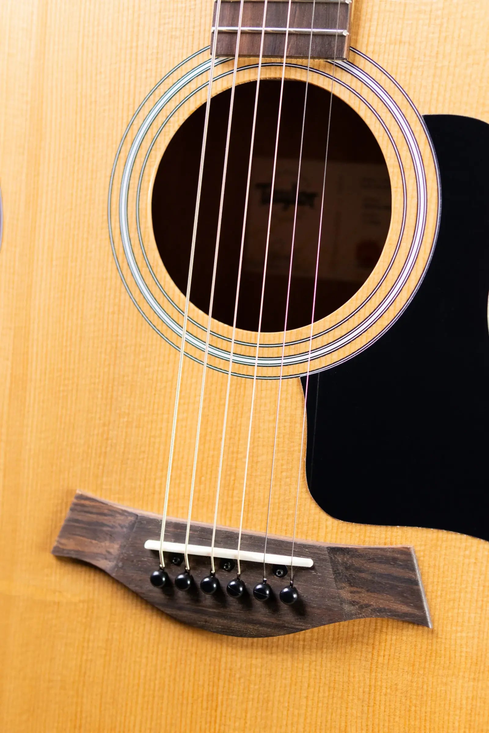 Taylor 114ce Grand Auditorium Acoustic-Electric Guitar with Structured Gig Bag