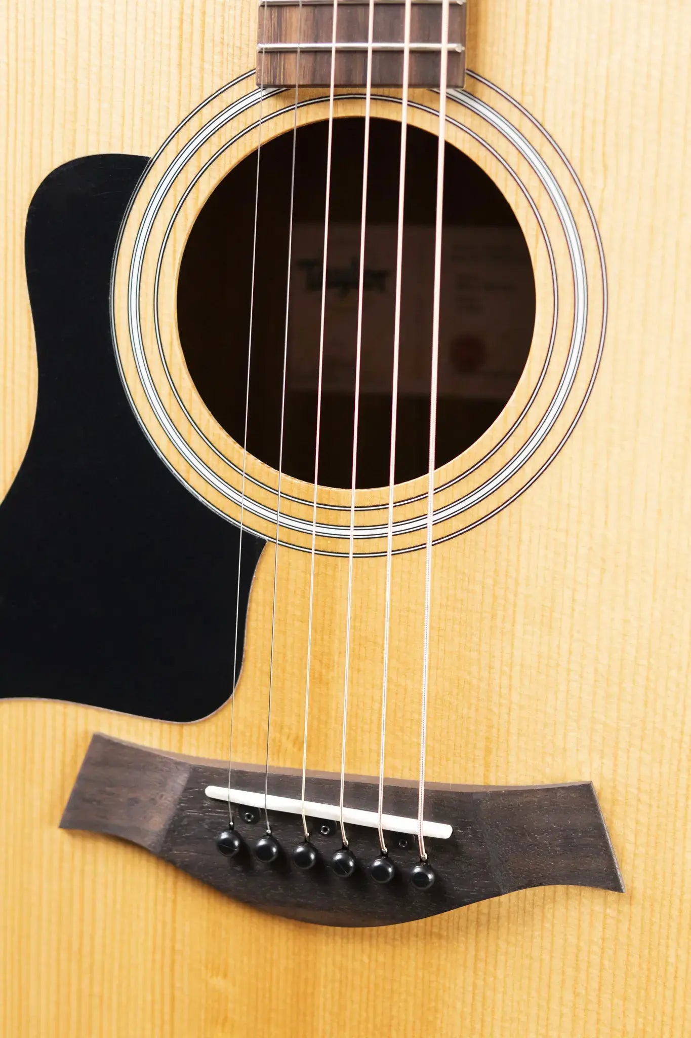 Taylor 114ce Left-Handed Grand Auditorium Acoustic/Electric Guitar with Gig Bag