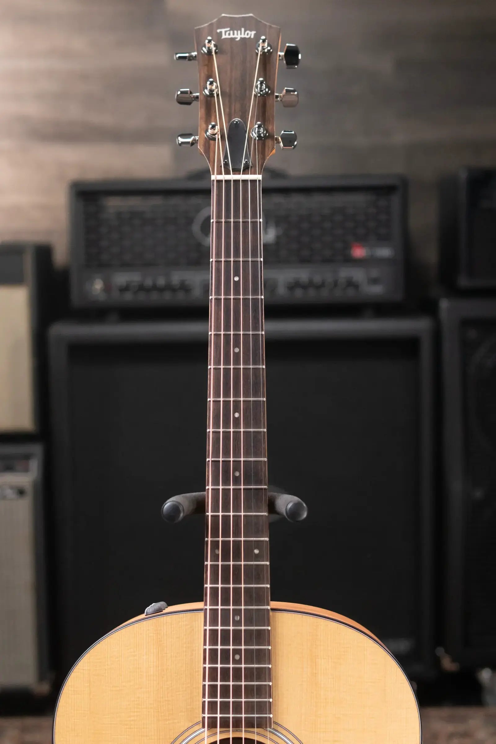 Taylor 117e Grand Pacific Acoustic/Electric Guitar with Gig Bag