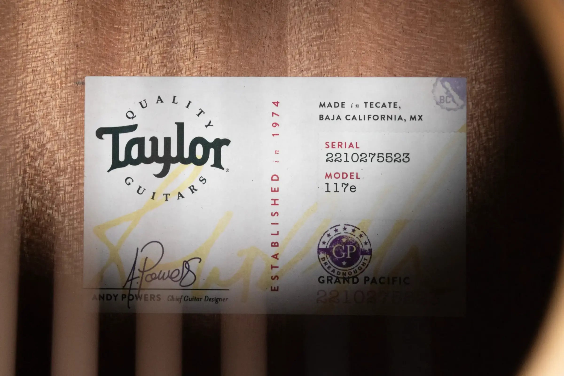 Taylor 117e Grand Pacific Acoustic/Electric Guitar with Gig Bag