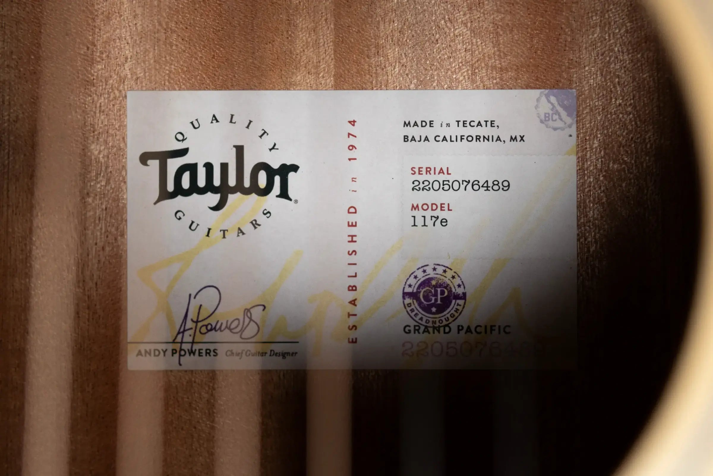 Taylor 117e Grand Pacific Acoustic/Electric Guitar with Gig Bag
