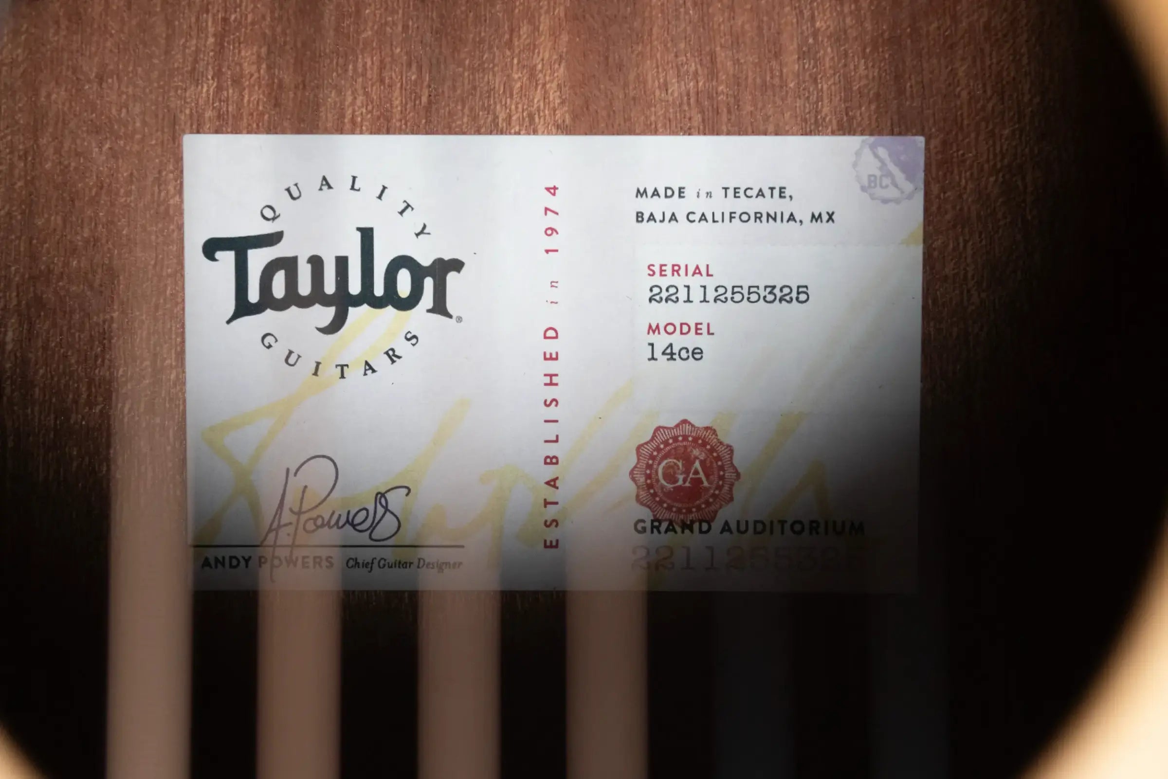 Taylor 14ce Grand Auditorium Acoustic/Electric Guitar with Gig Bag