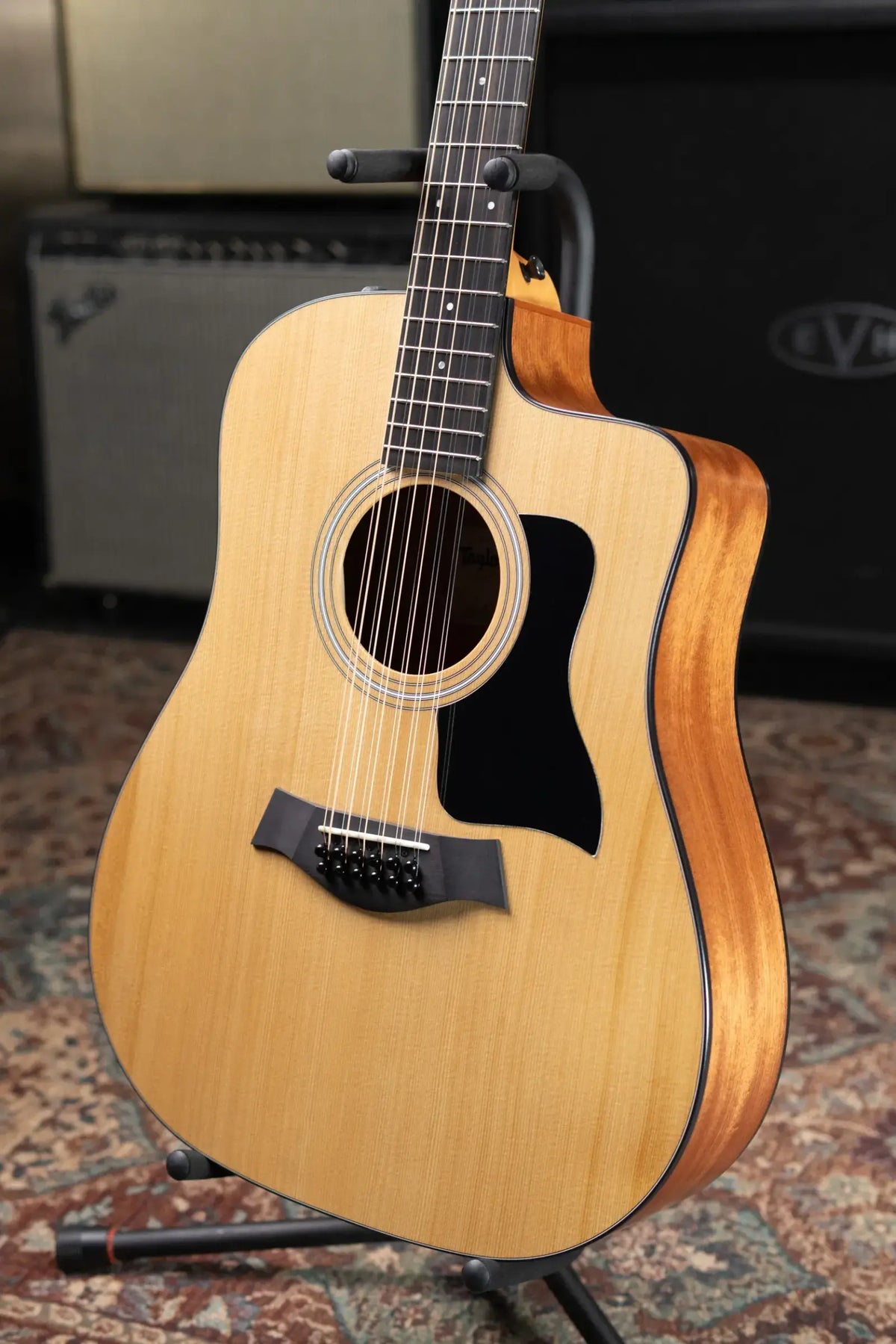 Taylor 150ce 12-String Dreadnought Acoustic/Electric Guitar with Gig Bag