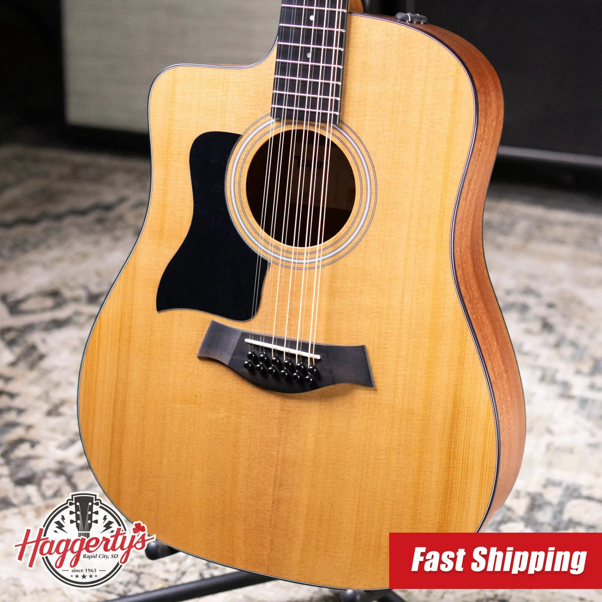 Taylor 150ce Left-Handed 12-String Dreadnought Acoustic/Electric Guitar with Gig Bag