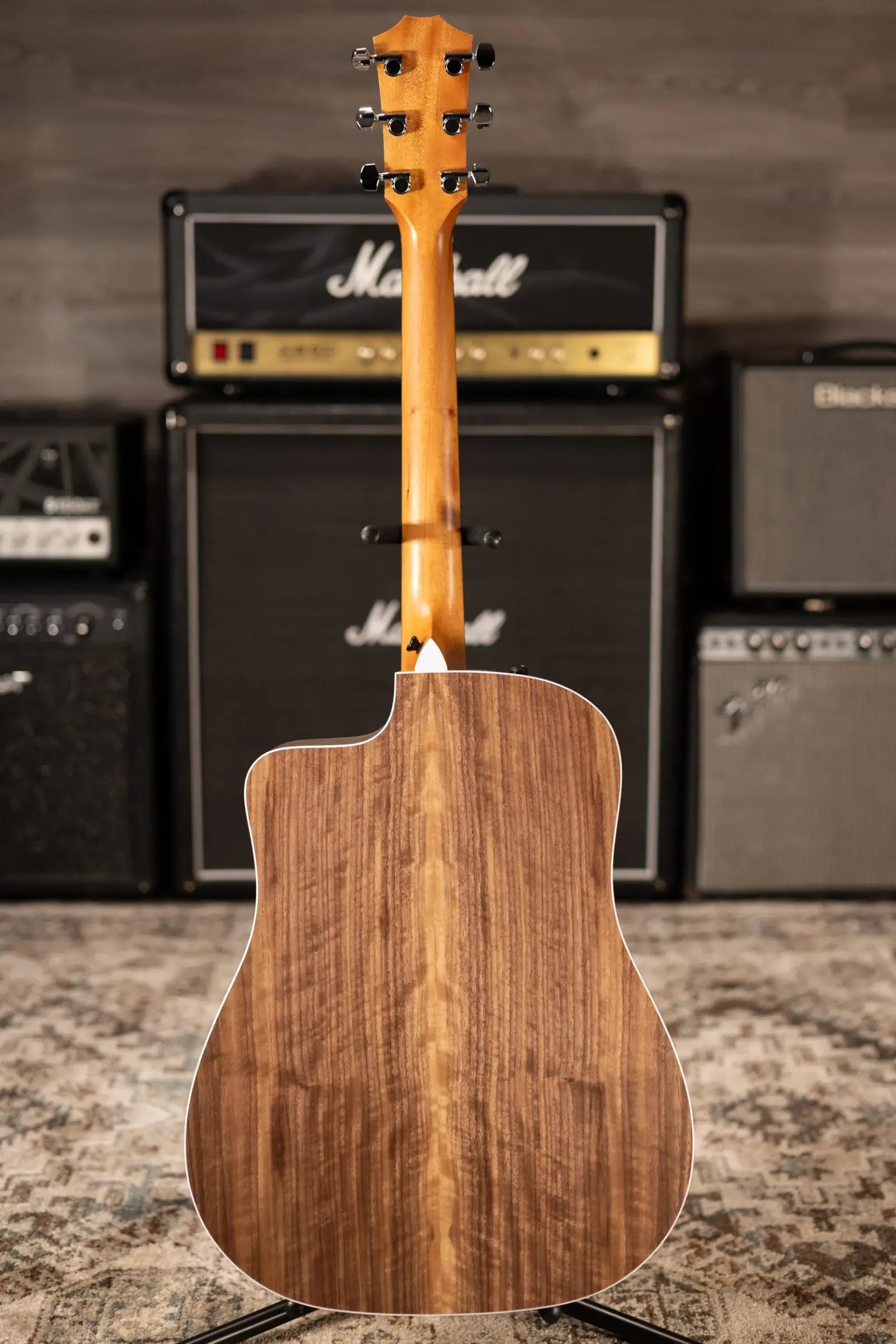 Taylor 210ce Dreadnought Acoustic/Electric Guitar with Gig Bag
