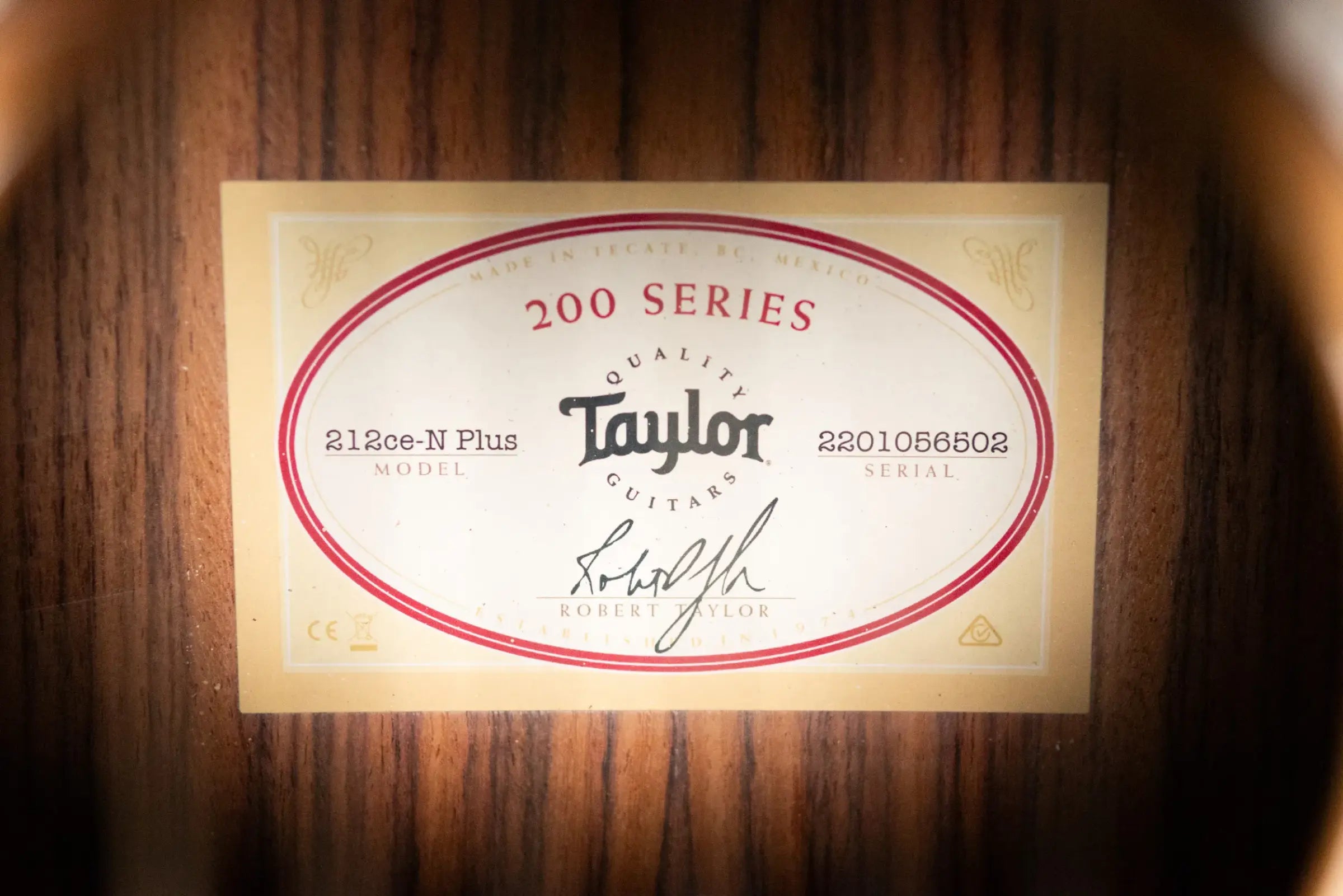 Taylor 212ce-N Plus Nylon Grand Concert Acoustic/Electric Guitar with Aerocase