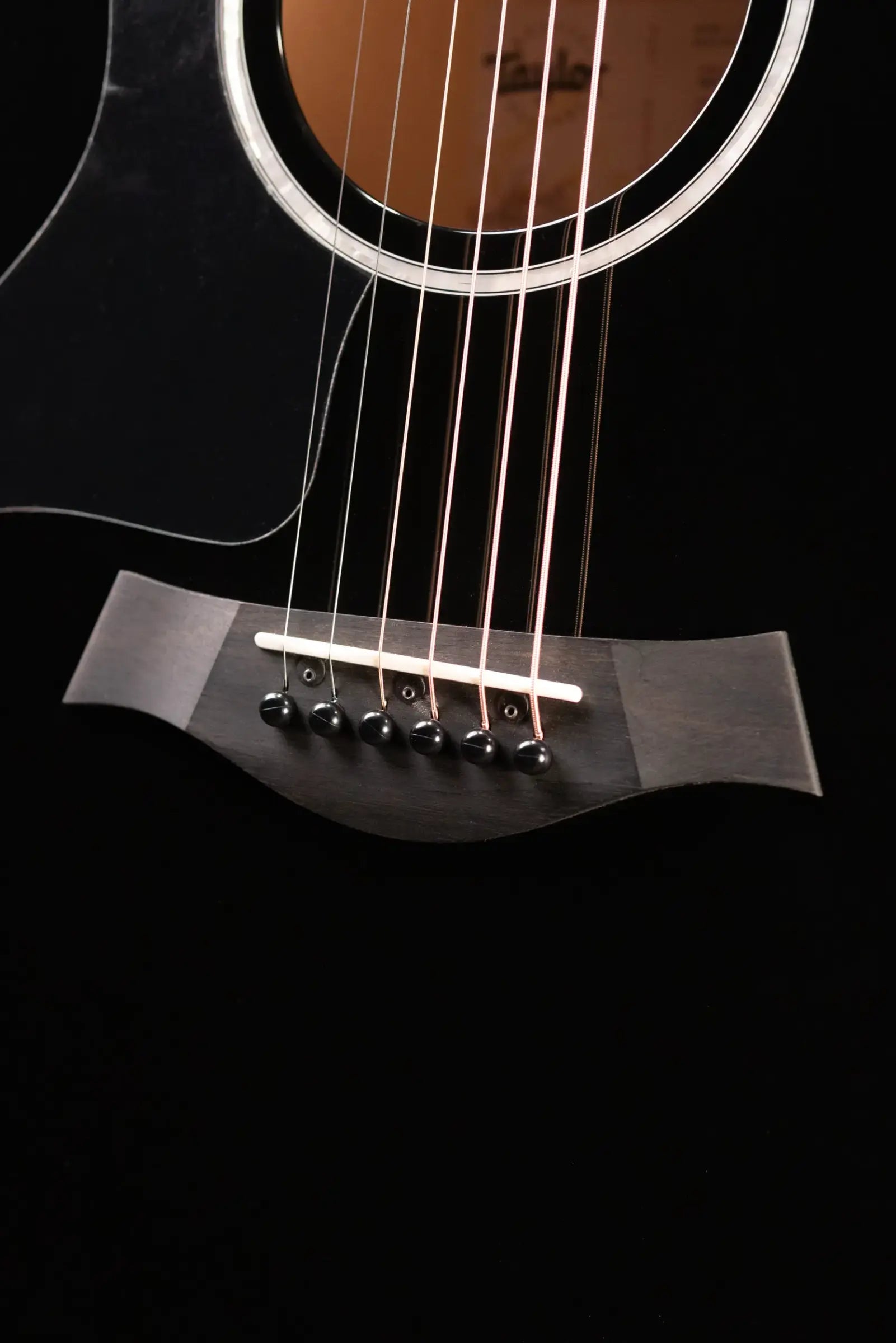 Taylor 214ce-BLK Plus Left-Hand Grand Auditorium Acoustic/Electric Guitar - Black with Aerocase - Factory Demo