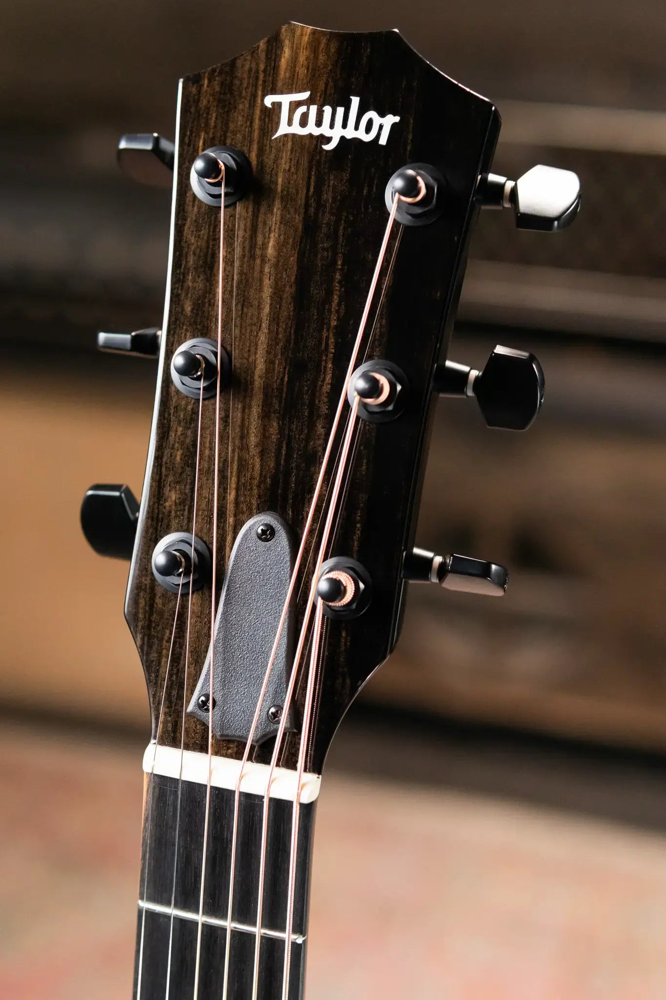 Taylor 214ce-BLK Plus Left-Hand Grand Auditorium Acoustic/Electric Guitar - Black with Aerocase