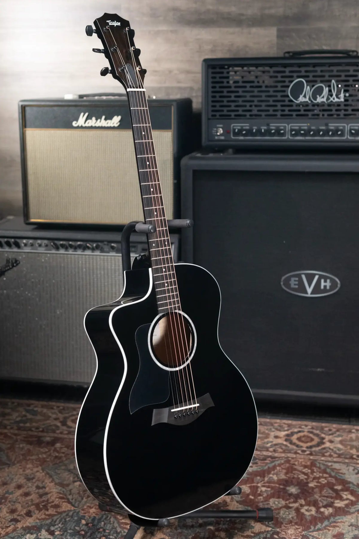 Taylor 214ce-BLK Plus Left-Handed Grand Auditorium Acoustic/Electric Guitar - Black with Aerocase - Demo