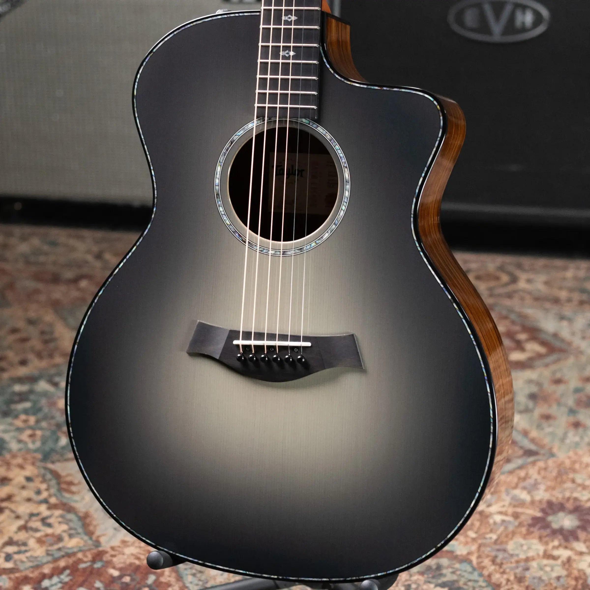 Taylor 214ce DLX Sunset Blvd Grand Auditorium Acoustic/Electric Guitar - Silverburst with Hardshell Case