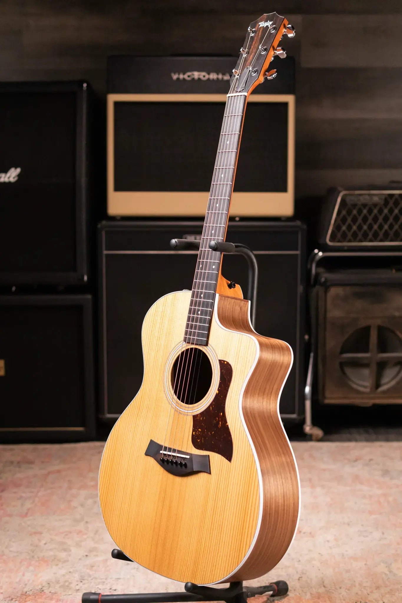 Taylor 214ce Grand Auditorium Acoustic/Electric Guitar with Gig Bag