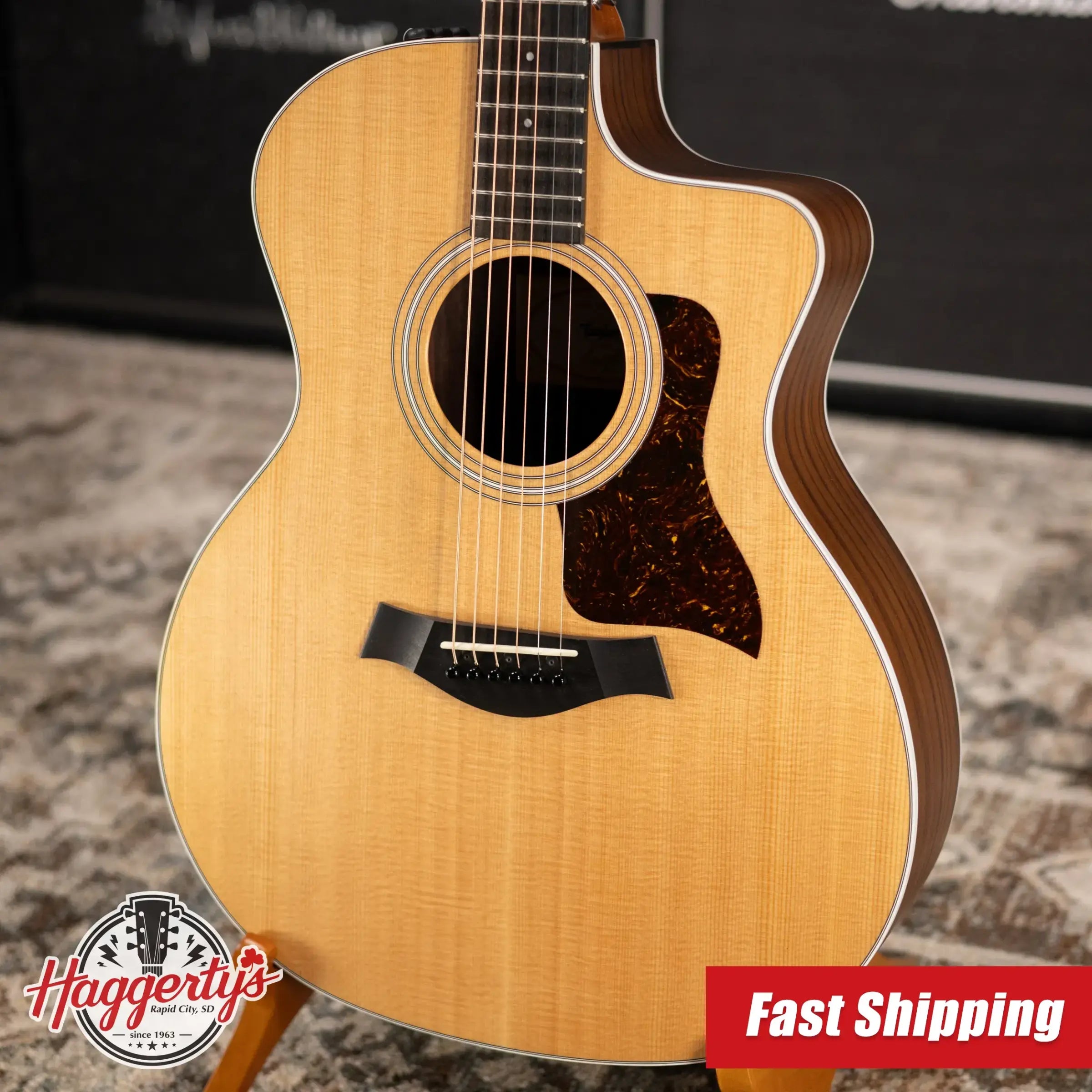 Taylor 214ce Grand Auditorium Acoustic/Electric Guitar with Gig Bag - Factory Used