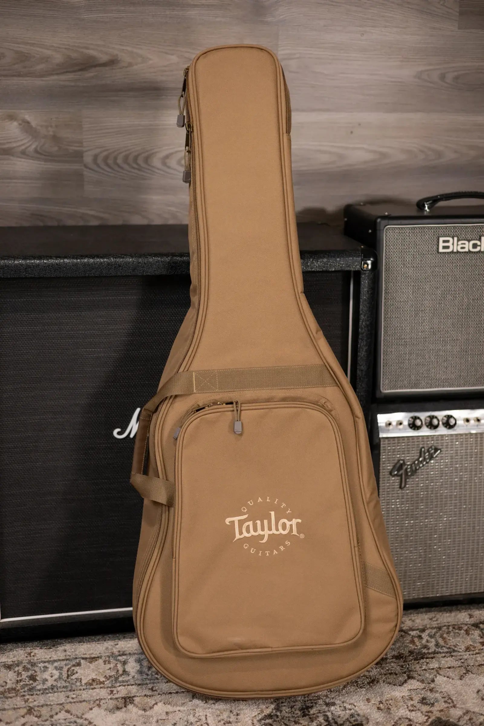 Taylor 214ce Grand Auditorium Acoustic/Electric Guitar with Gig Bag - Factory Used