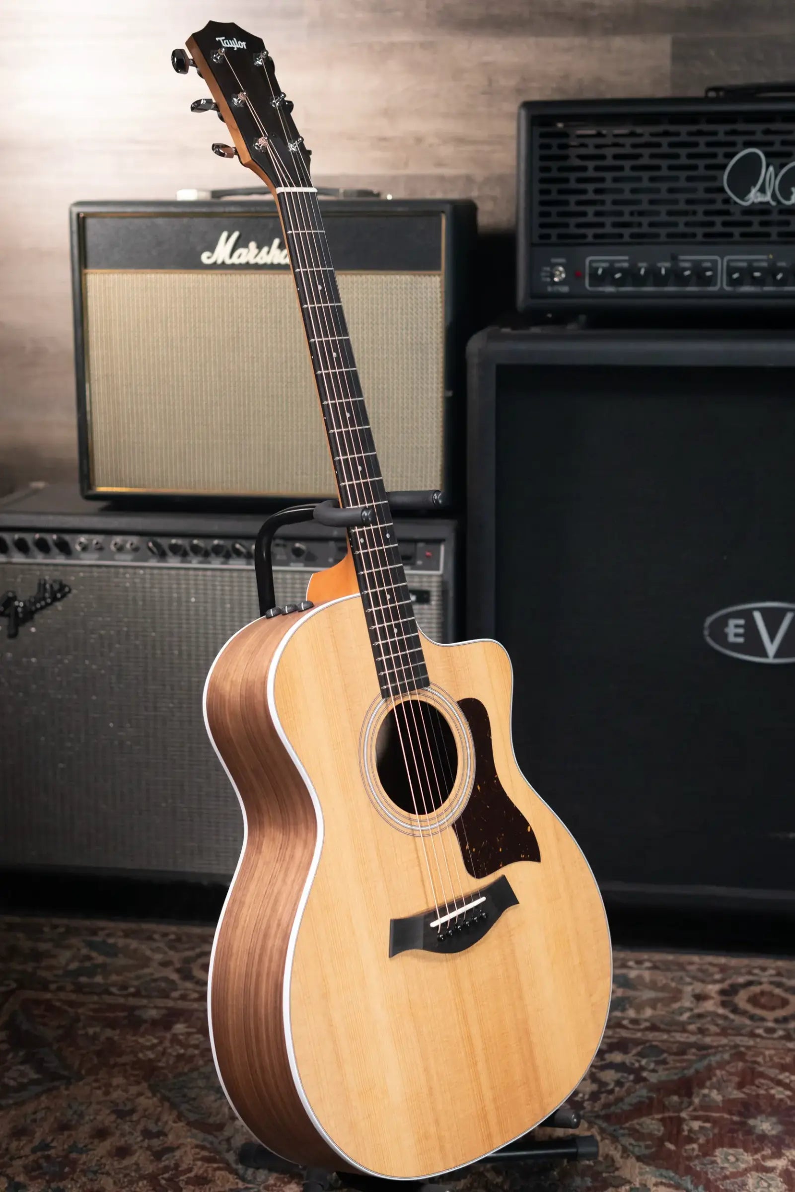 Taylor 214ce Grand Auditorium Acoustic/Electric Guitar with Gig Bag - Used