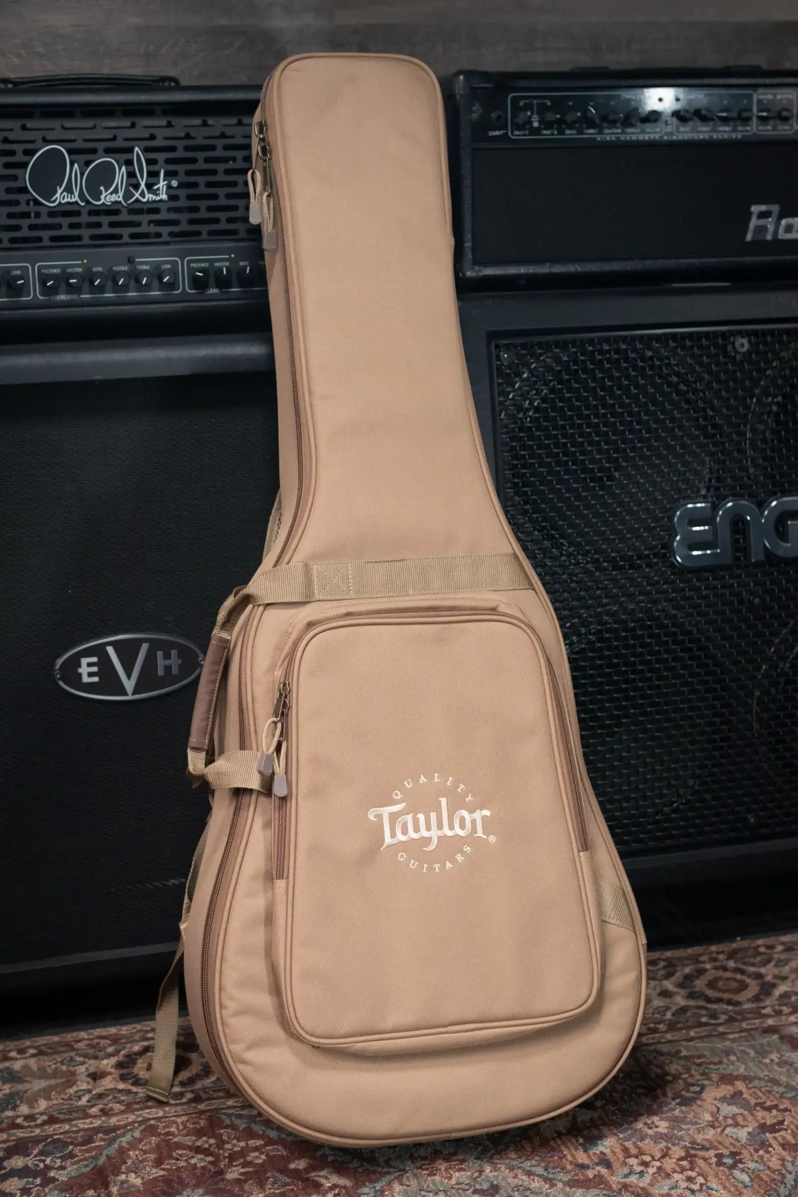 Taylor 214ce Grand Auditorium Acoustic/Electric Guitar with Gig Bag - Used