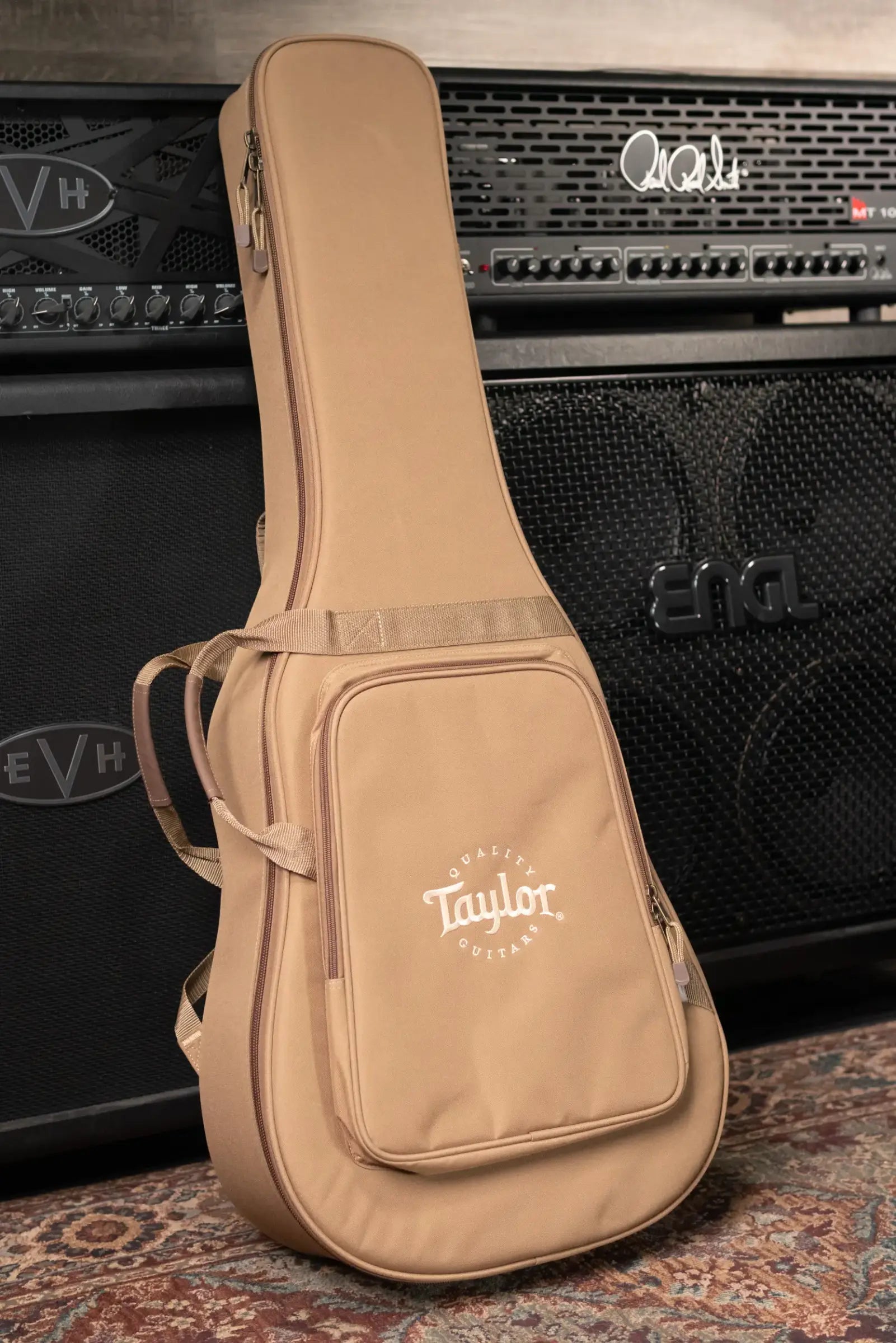 Taylor 214ce Grand Auditorium Acoustic-Electric Guitar with Structured Gig Bag