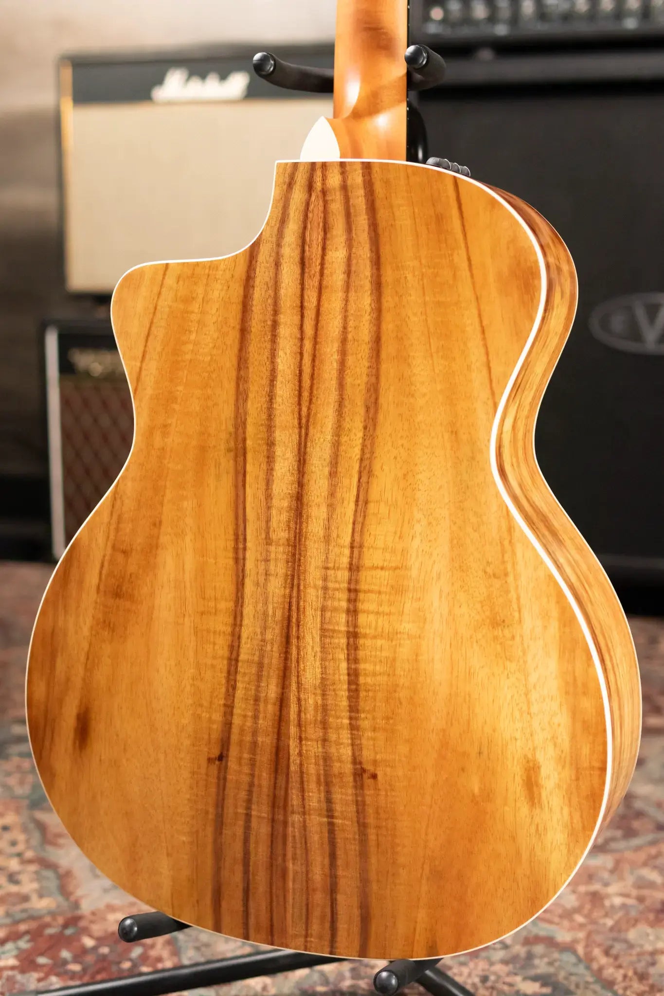Taylor 214ce-K DLX Grand Auditorium Acoustic/Electric Guitar with Hardshell Case - Factory Demo