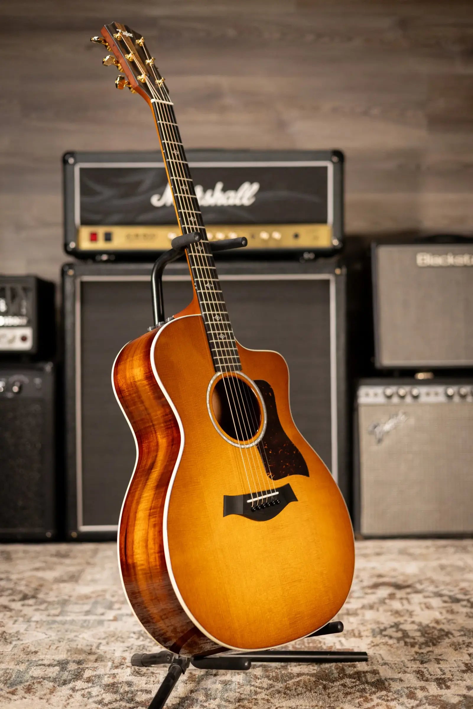 Taylor 214ce-K DLX Special Edition Grand Auditorium Acoustic/Electric Guitar - Honeyburst with Hardshell Case