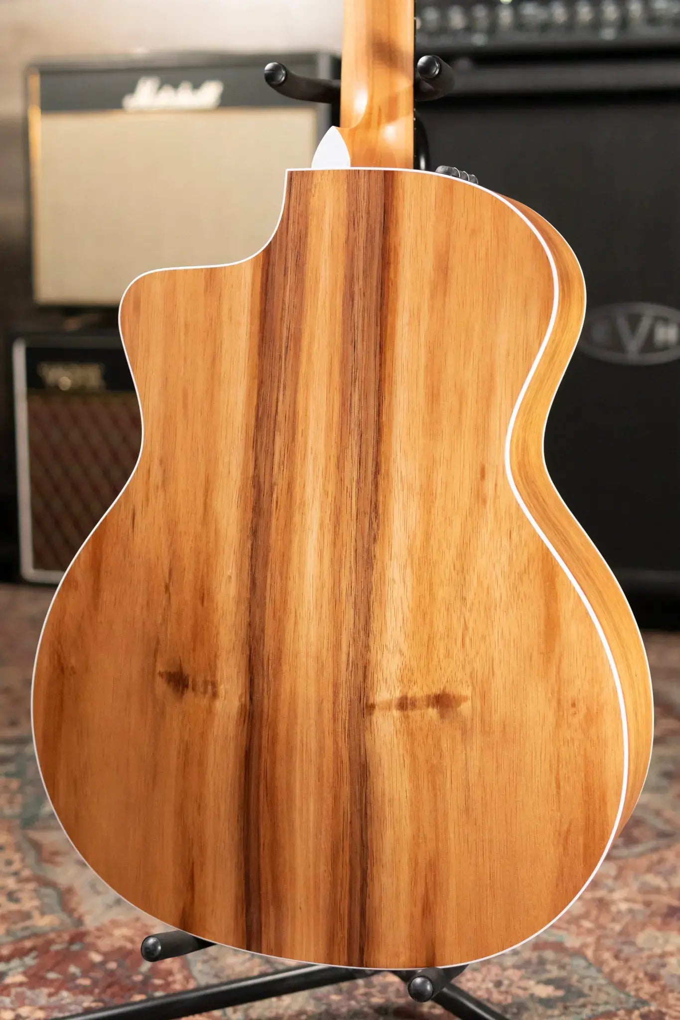 Taylor 214ce-K Grand Auditorium Acoustic/Electric Guitar with Gig Bag