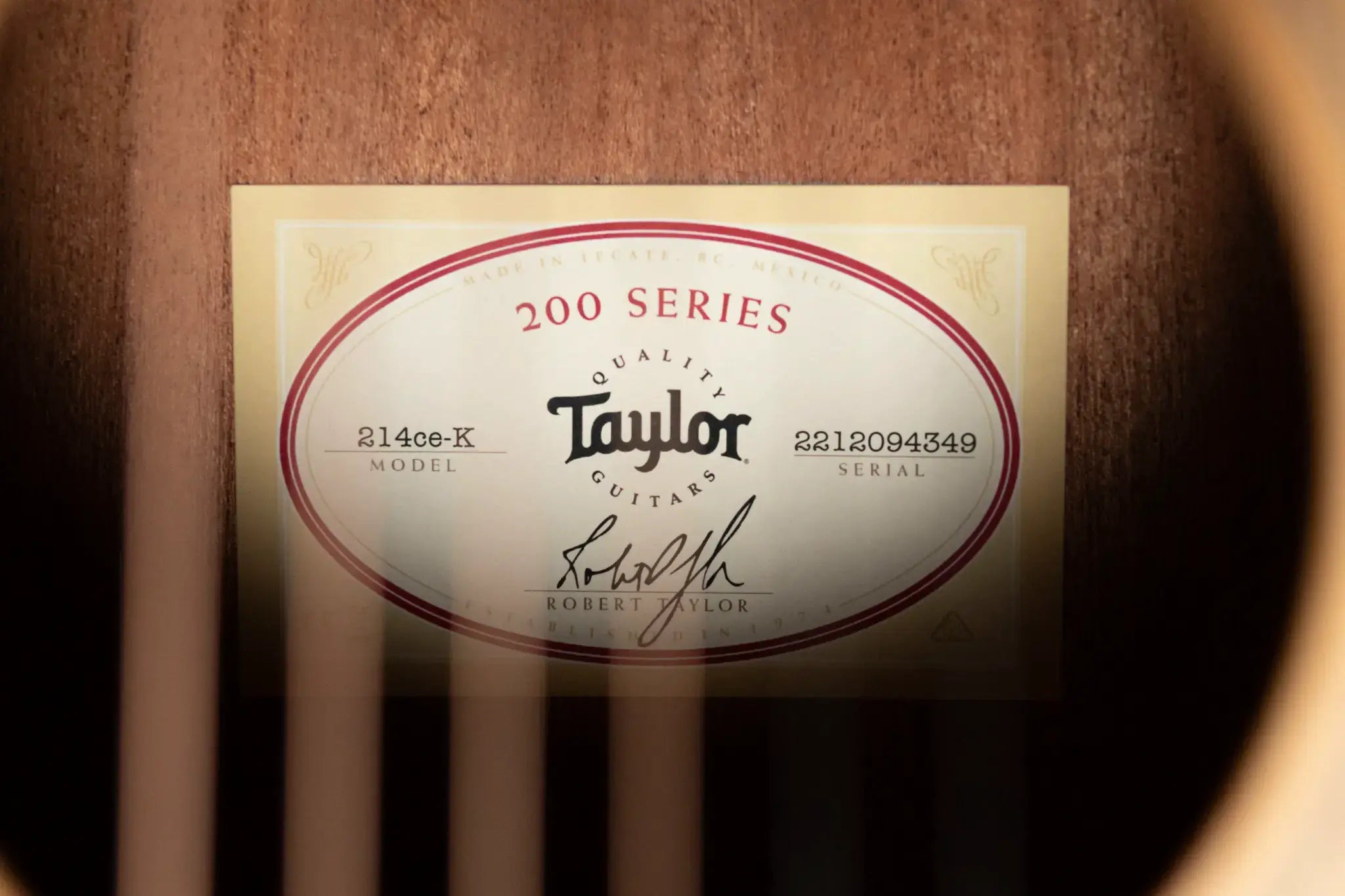 Taylor 214ce-K Grand Auditorium Acoustic/Electric Guitar with Gig Bag