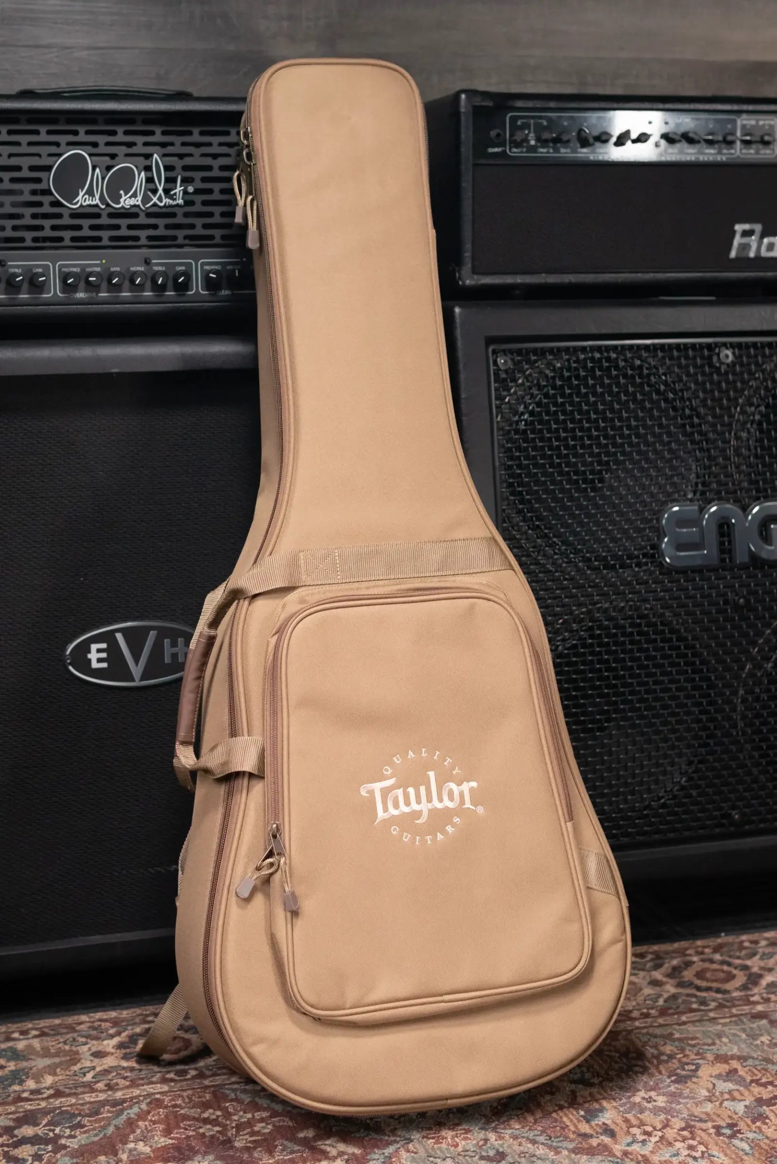 Taylor 214ce-K Grand Auditorium Acoustic/Electric Guitar with Gig Bag