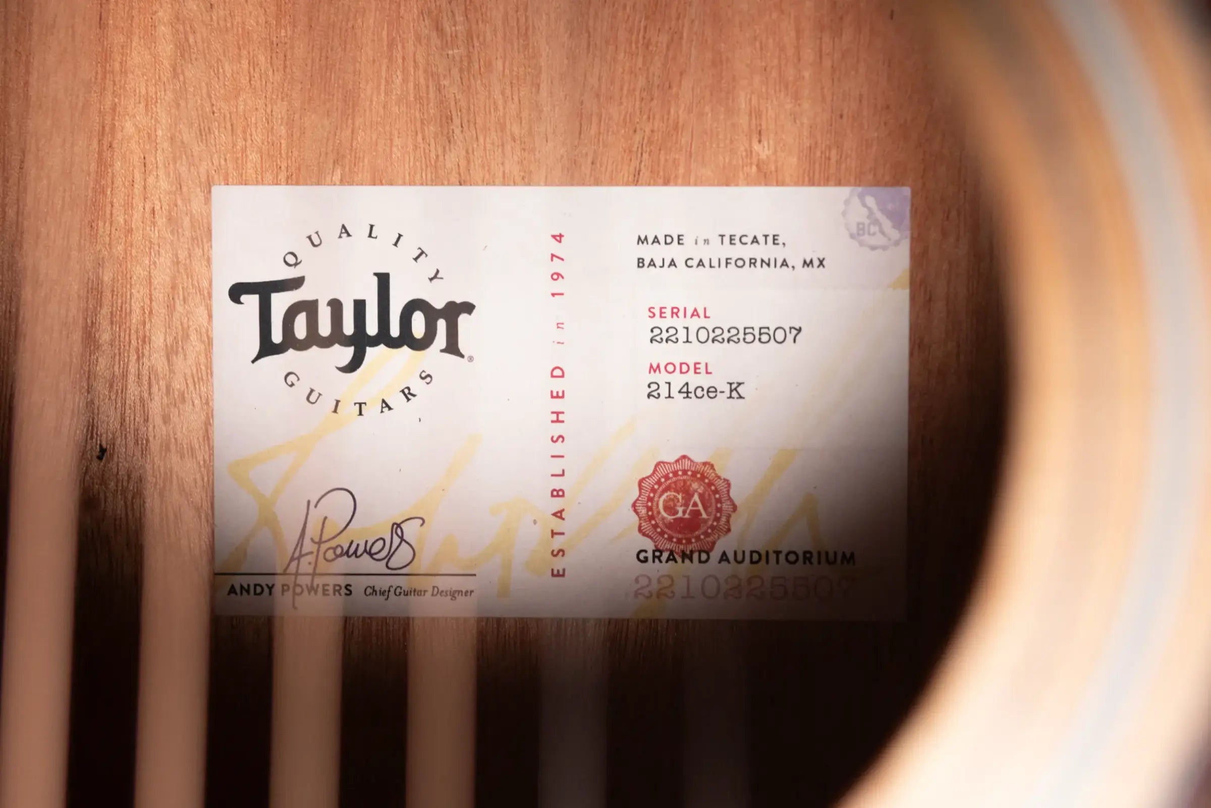 Taylor 214ce-K Grand Auditorium Acoustic/Electric Guitar with Gig Bag