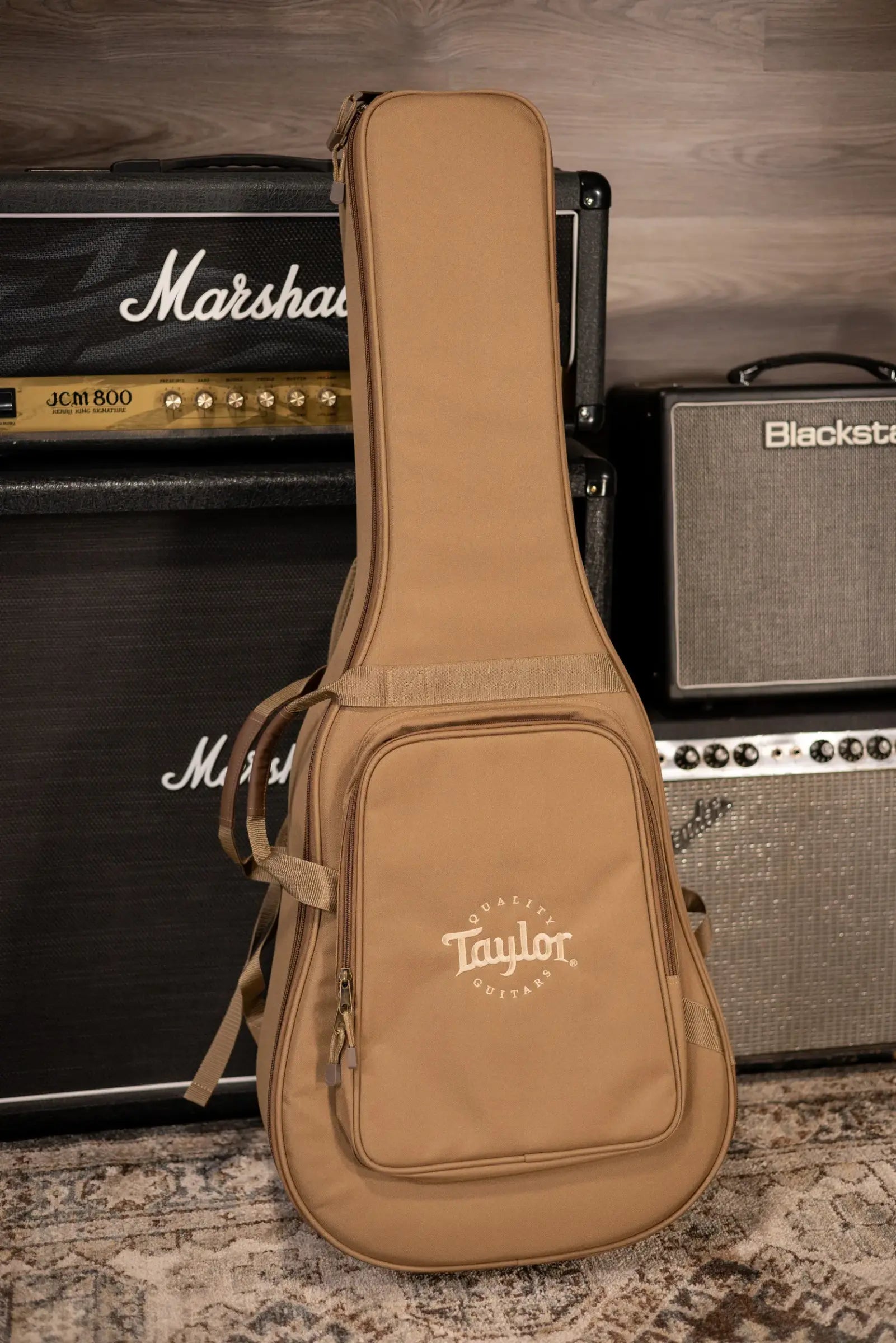 Taylor 214ce-K Grand Auditorium Acoustic/Electric Guitar with Gig Bag