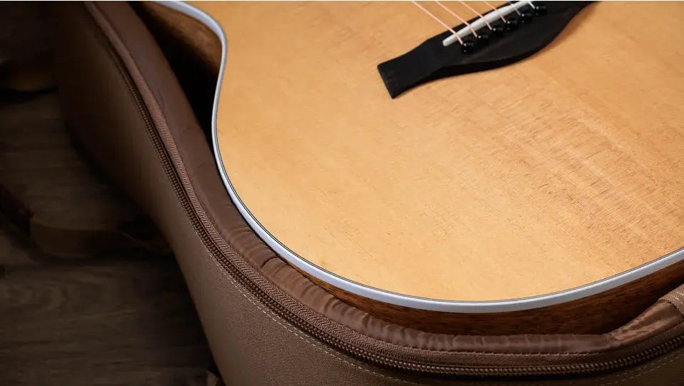 Taylor 214ce-K Grand Auditorium Acoustic/Electric Guitar with Gig Bag