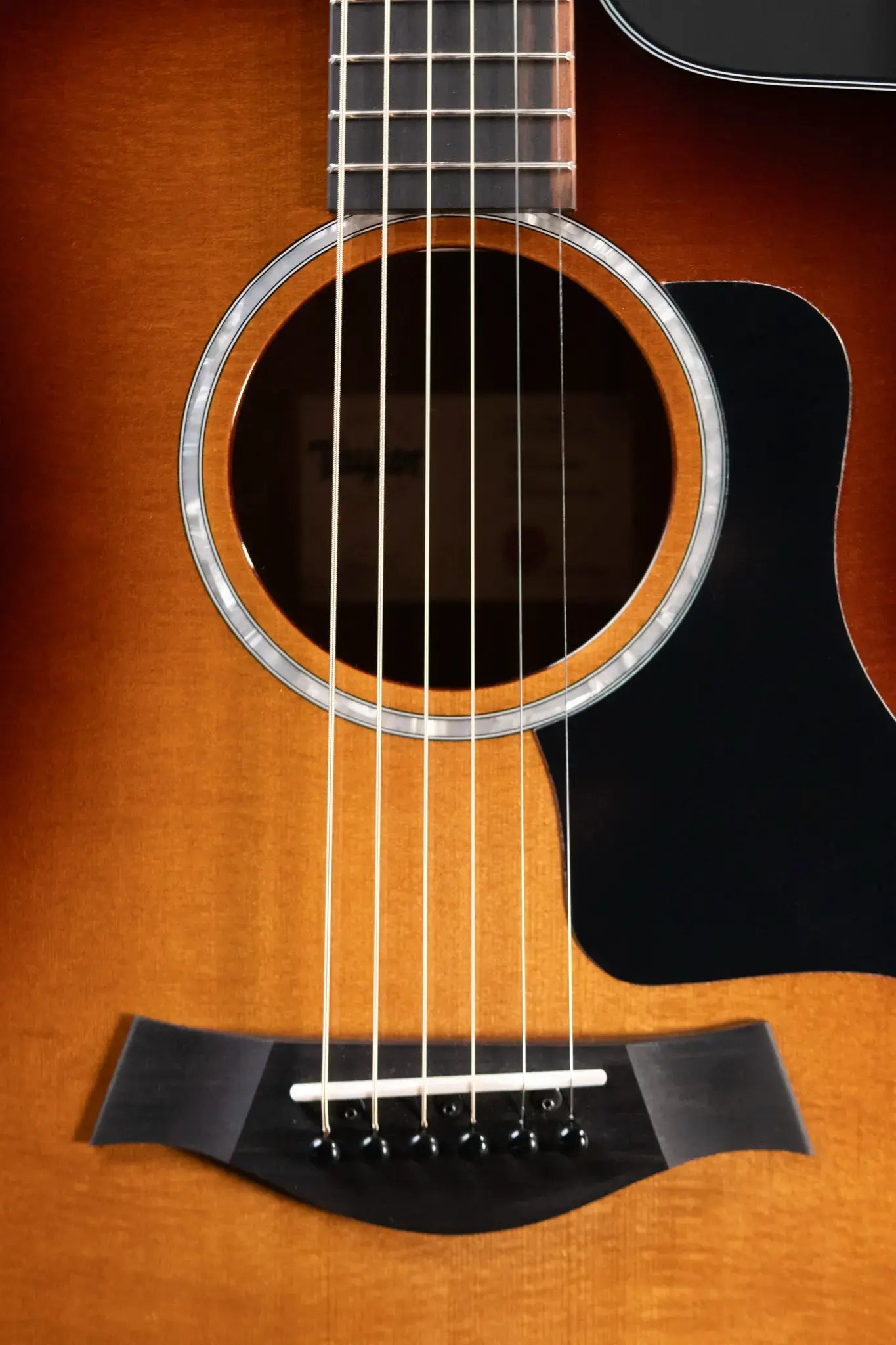 Taylor 214ce-K SB Plus Grand Auditorium Acoustic/Electric Guitar - Shaded Edgeburst with Aerocase