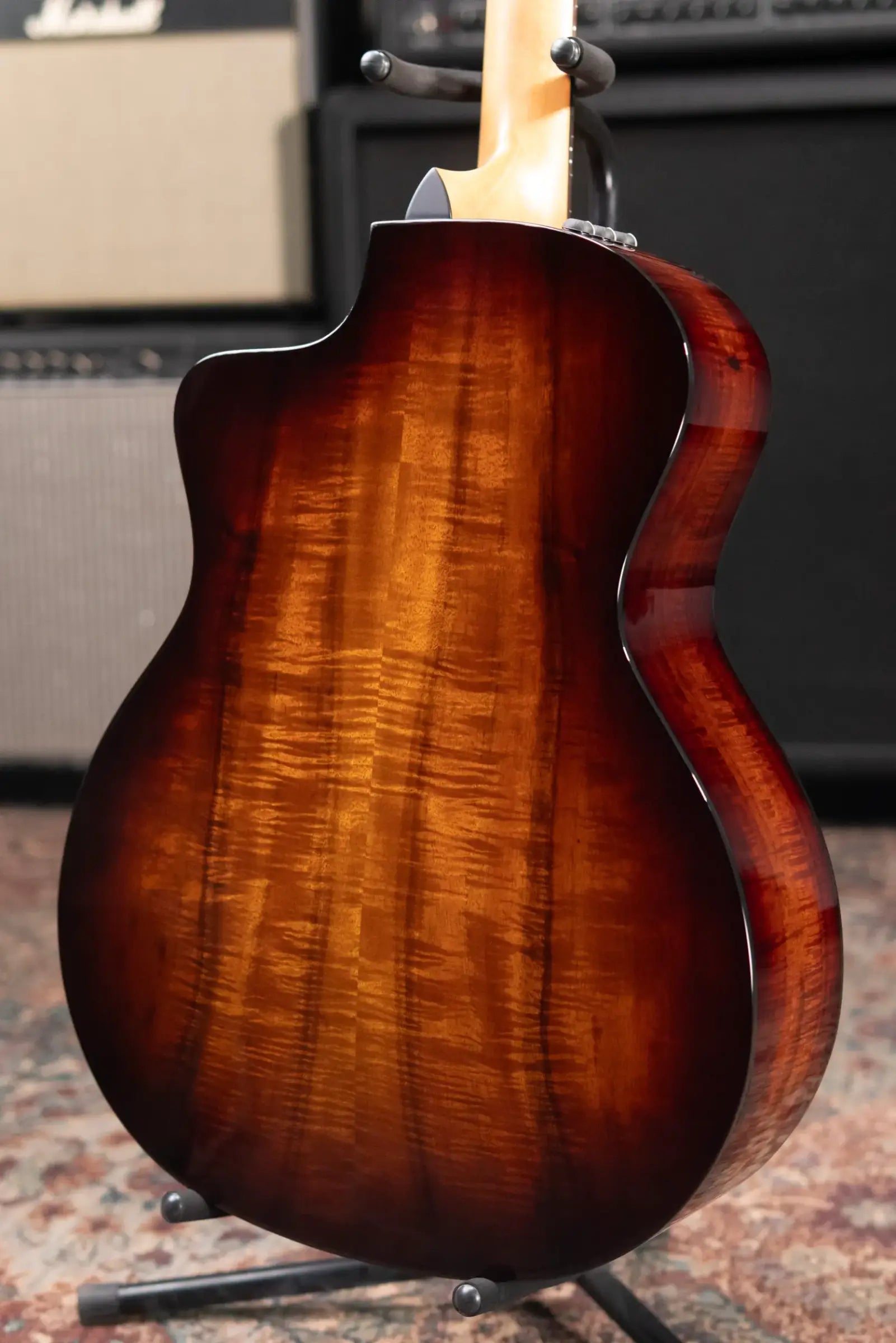 Taylor 214ce-K SB Plus Grand Auditorium Acoustic/Electric Guitar - Sunburst with Aerocase