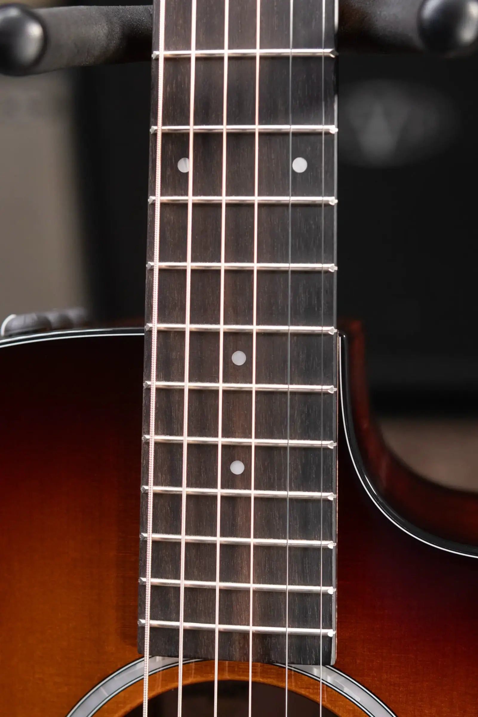 Taylor 214ce-K SB Plus Grand Auditorium Acoustic/Electric Guitar - Sunburst with Aerocase