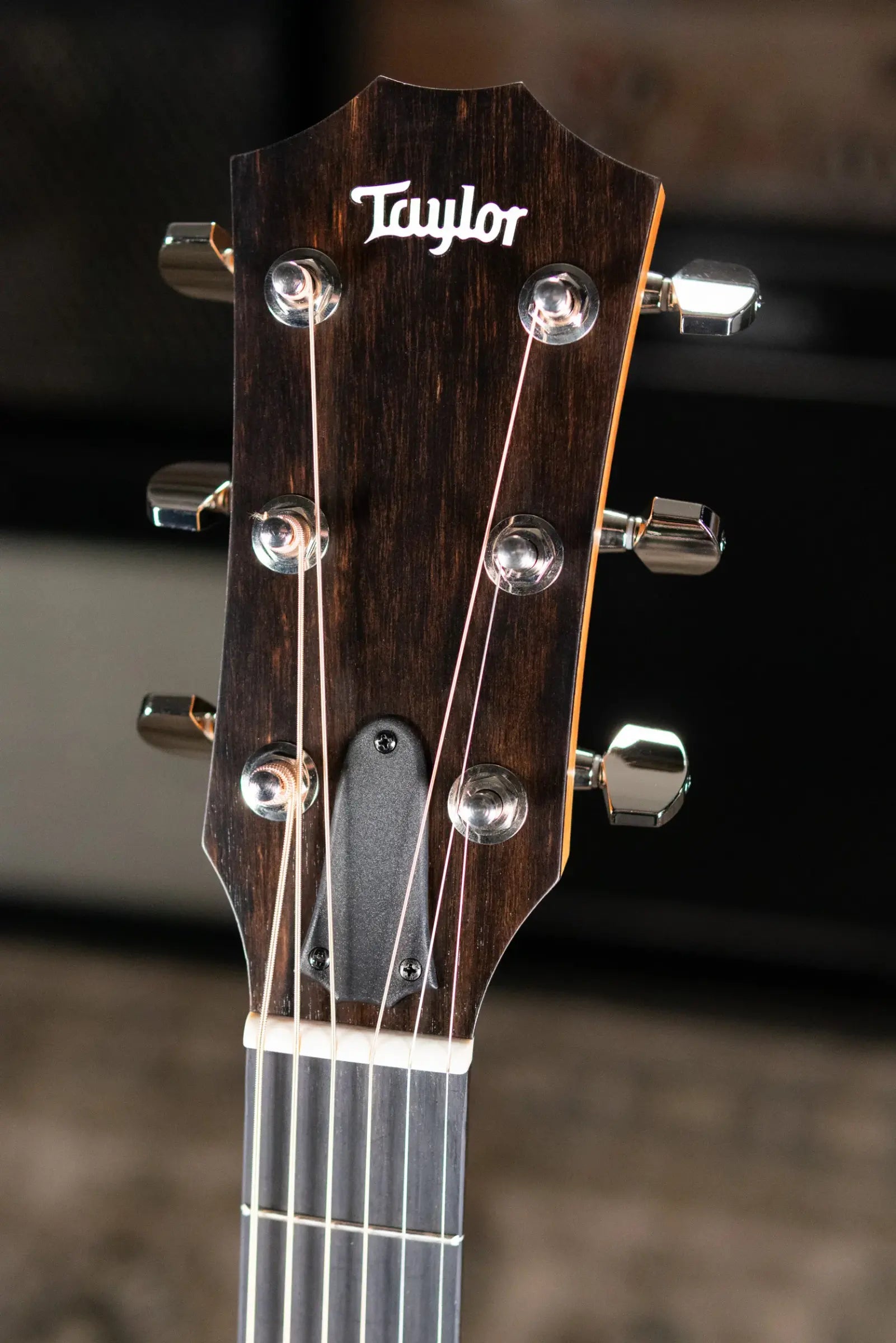 Taylor 214ce-K SB Plus Grand Auditorium Acoustic/Electric Guitar - Sunburst with Aerocase