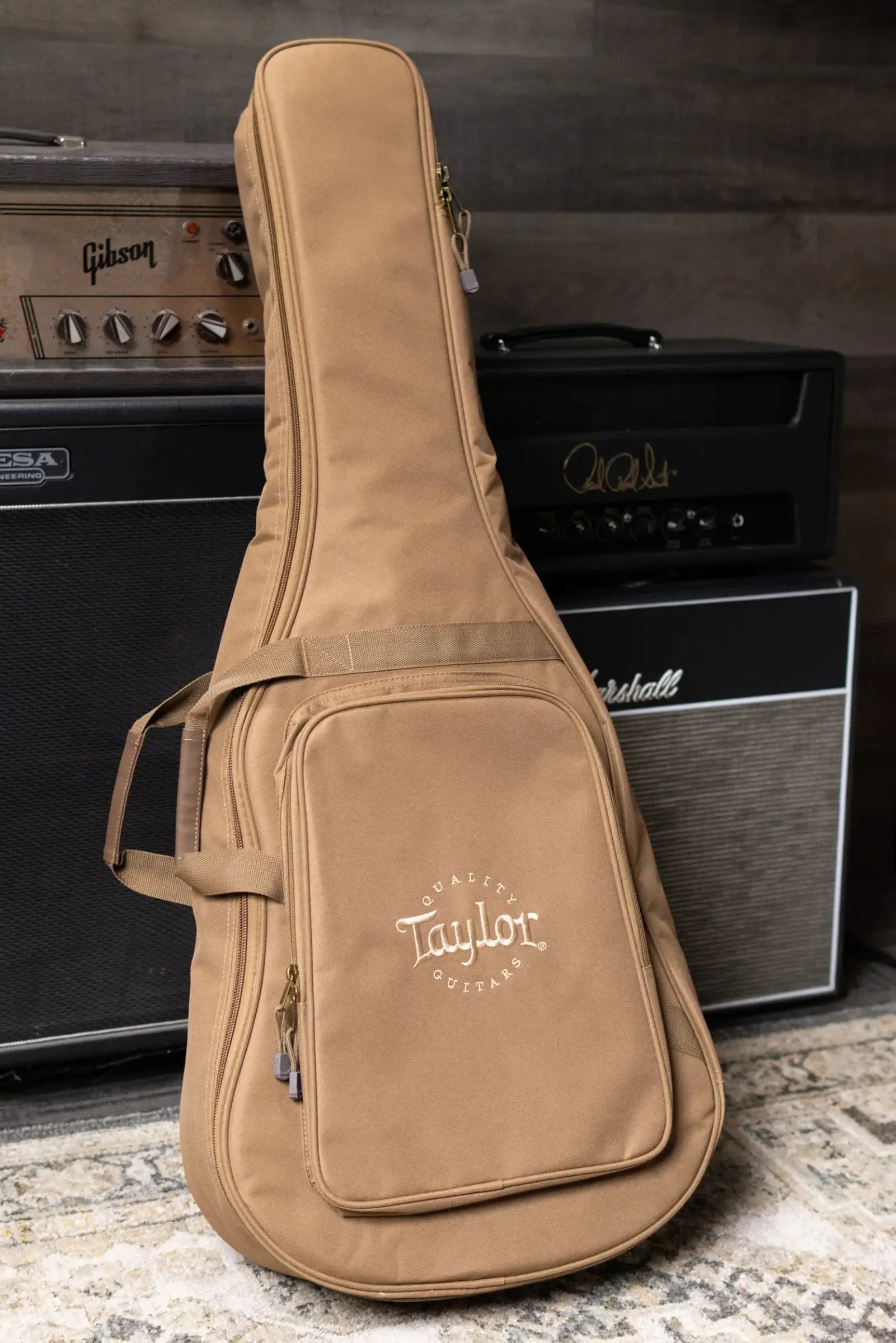 Taylor 214ce Left-Hand Grand Auditorium Acoustic/Electric Guitar with Gig Bag