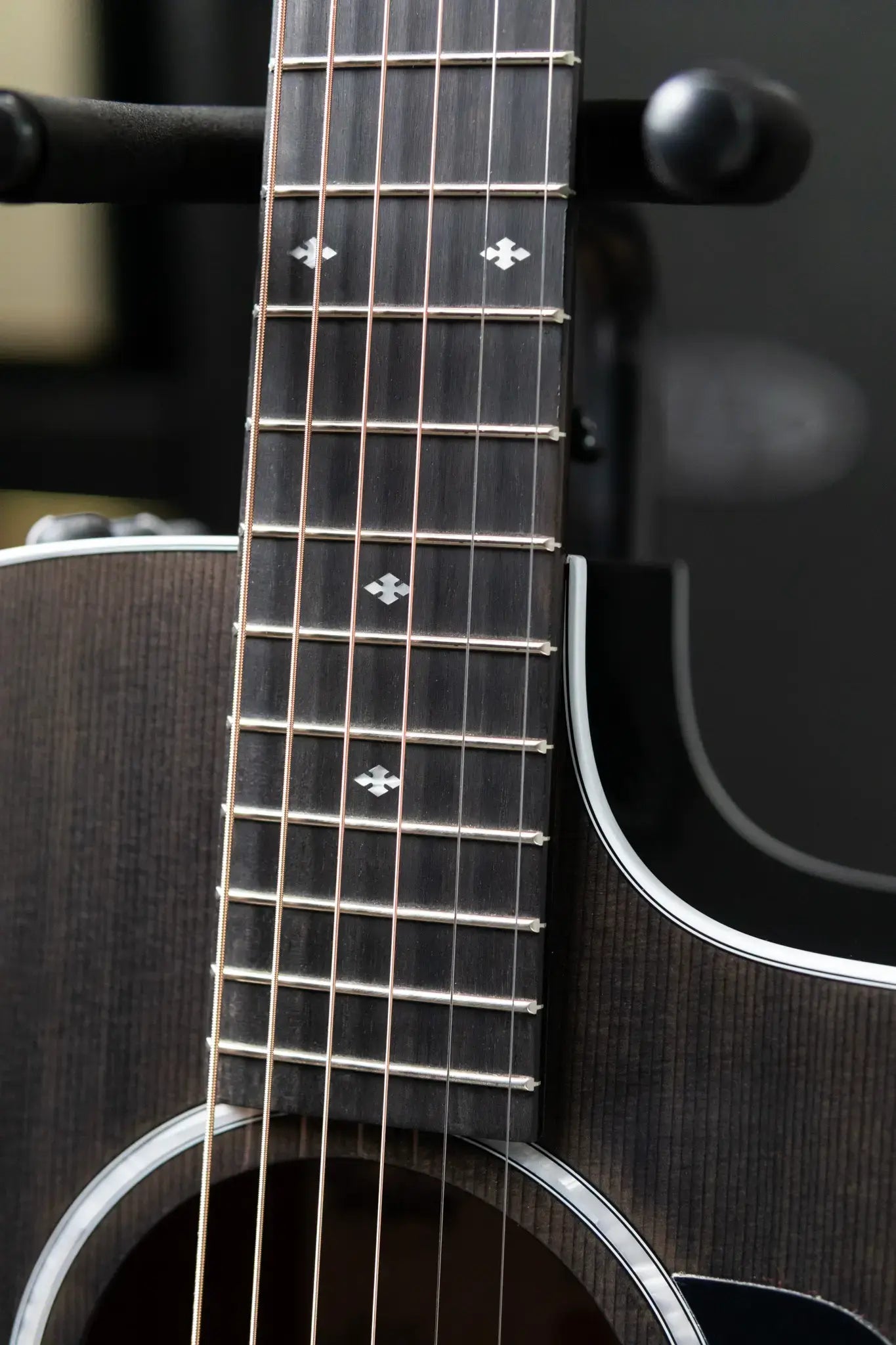 Taylor 214ce Plus Special Edition Grand Auditorium Acoustic/Electric Guitar - Trans Grey Top with Aerocase