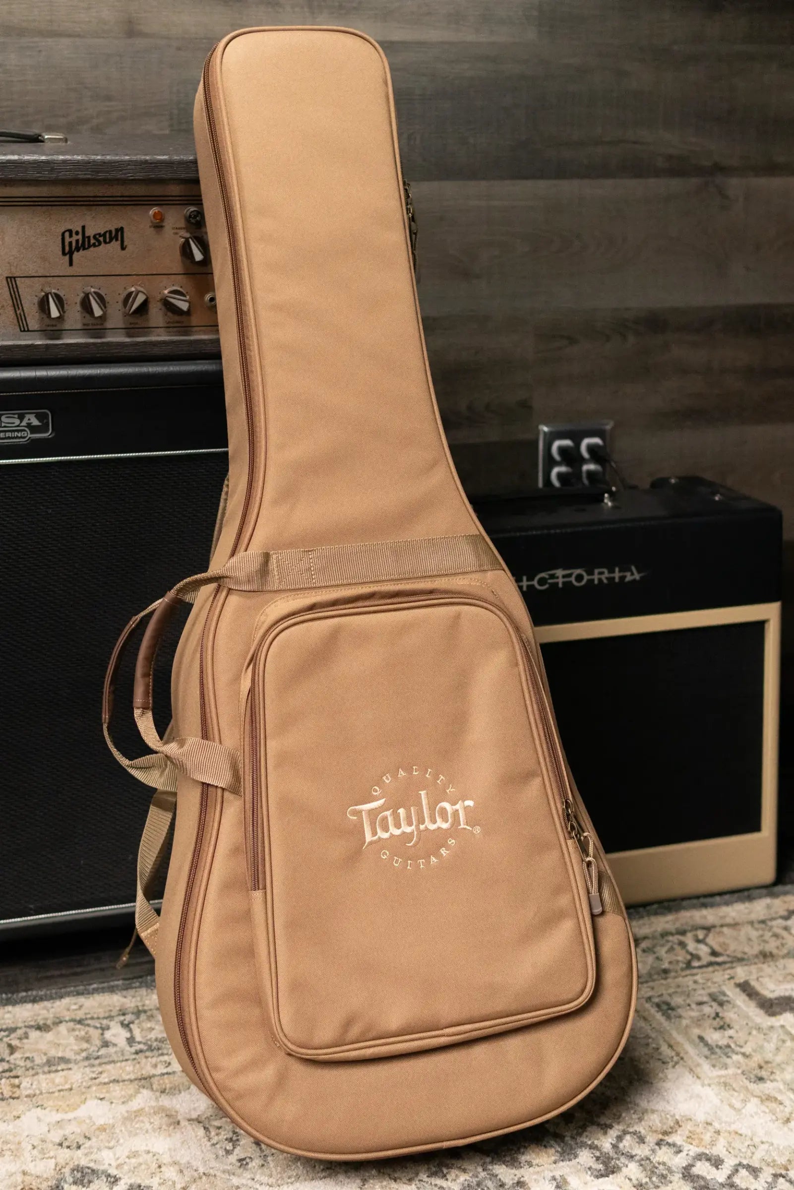 Taylor 214ce Special Edition Grand Auditorium Acoustic/Electric Guitar - Honeyburst with Gig Bag