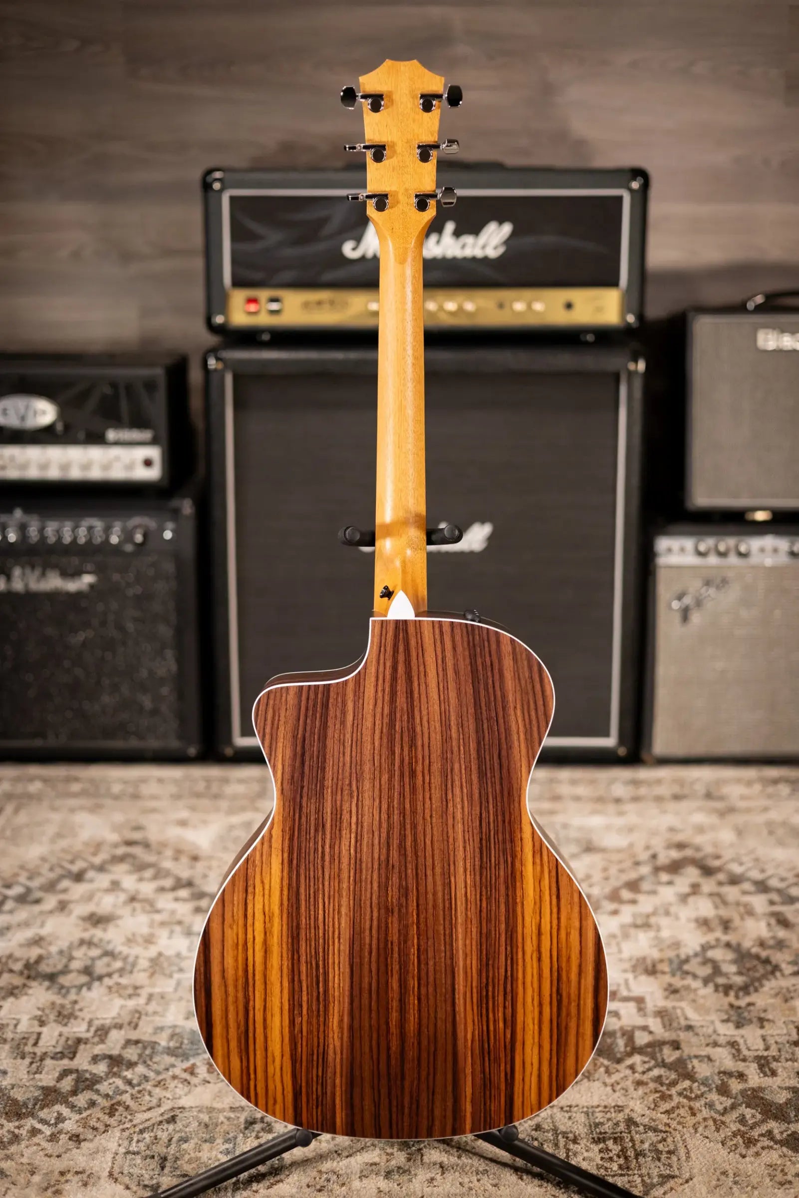 Taylor 214ce Special Edition Grand Auditorium Acoustic/Electric Guitar - Honeyburst with Gig Bag