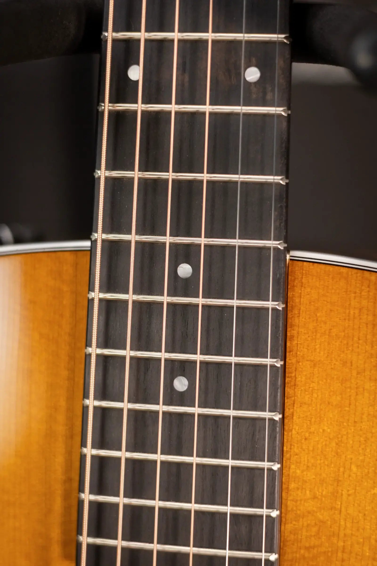 Taylor 217e Plus Special Edition Grand Pacific Acoustic/Electric Guitar - Honeyburst with Aerocase