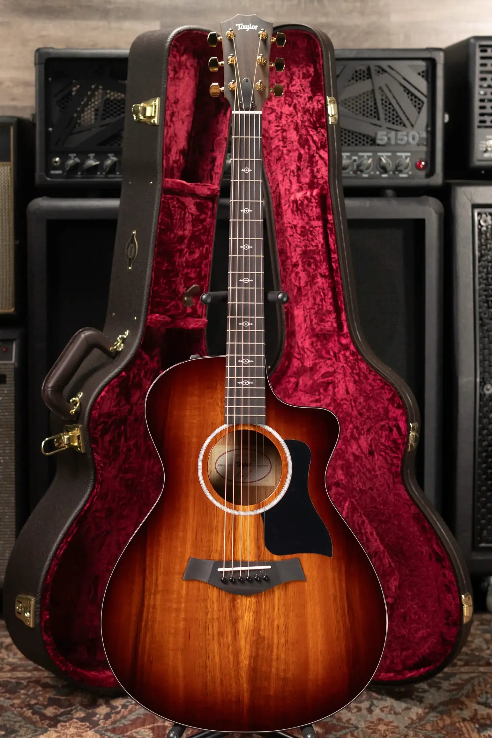 Taylor 222ce-K DLX Grand Concert Acoustic/Electric Guitar - Shaded Edgeburst with Hardshell Case - Factory Demo