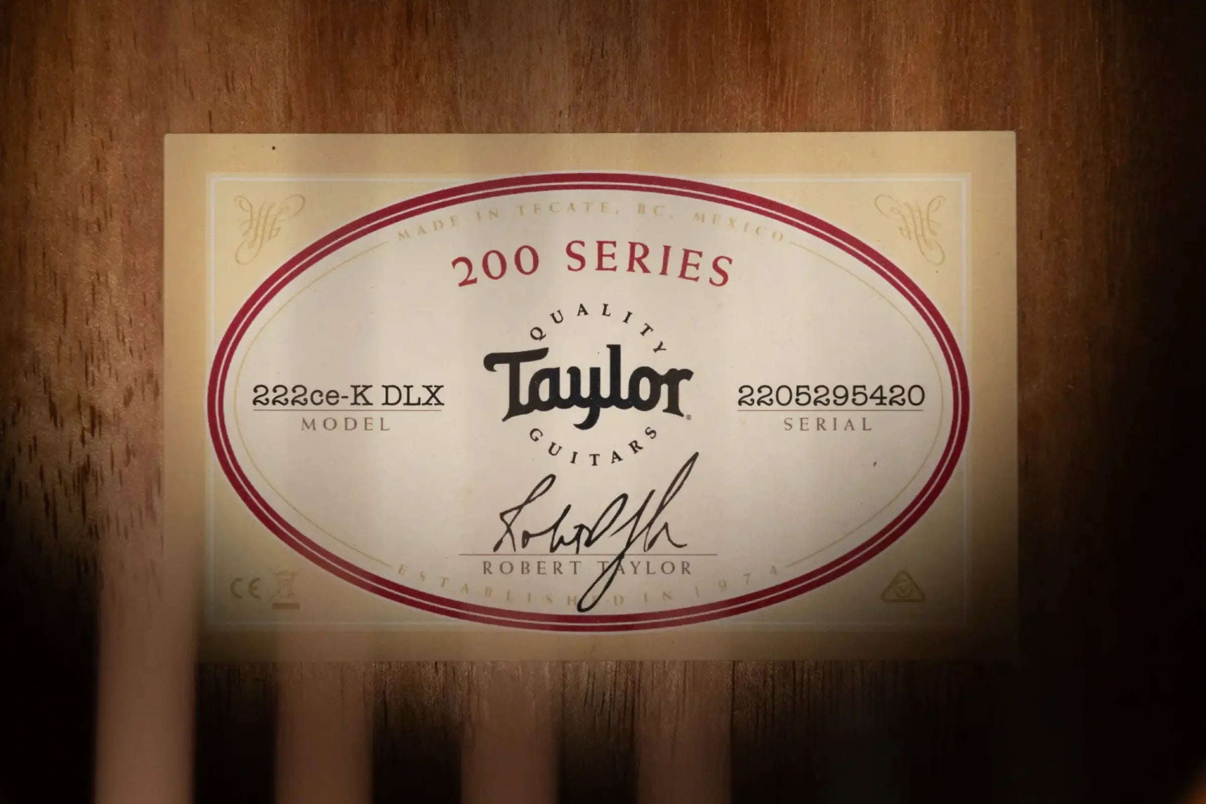 Taylor 222ce-K DLX Grand Concert Acoustic/Electric Guitar - Shaded Edgeburst with Hardshell Case - Factory Demo