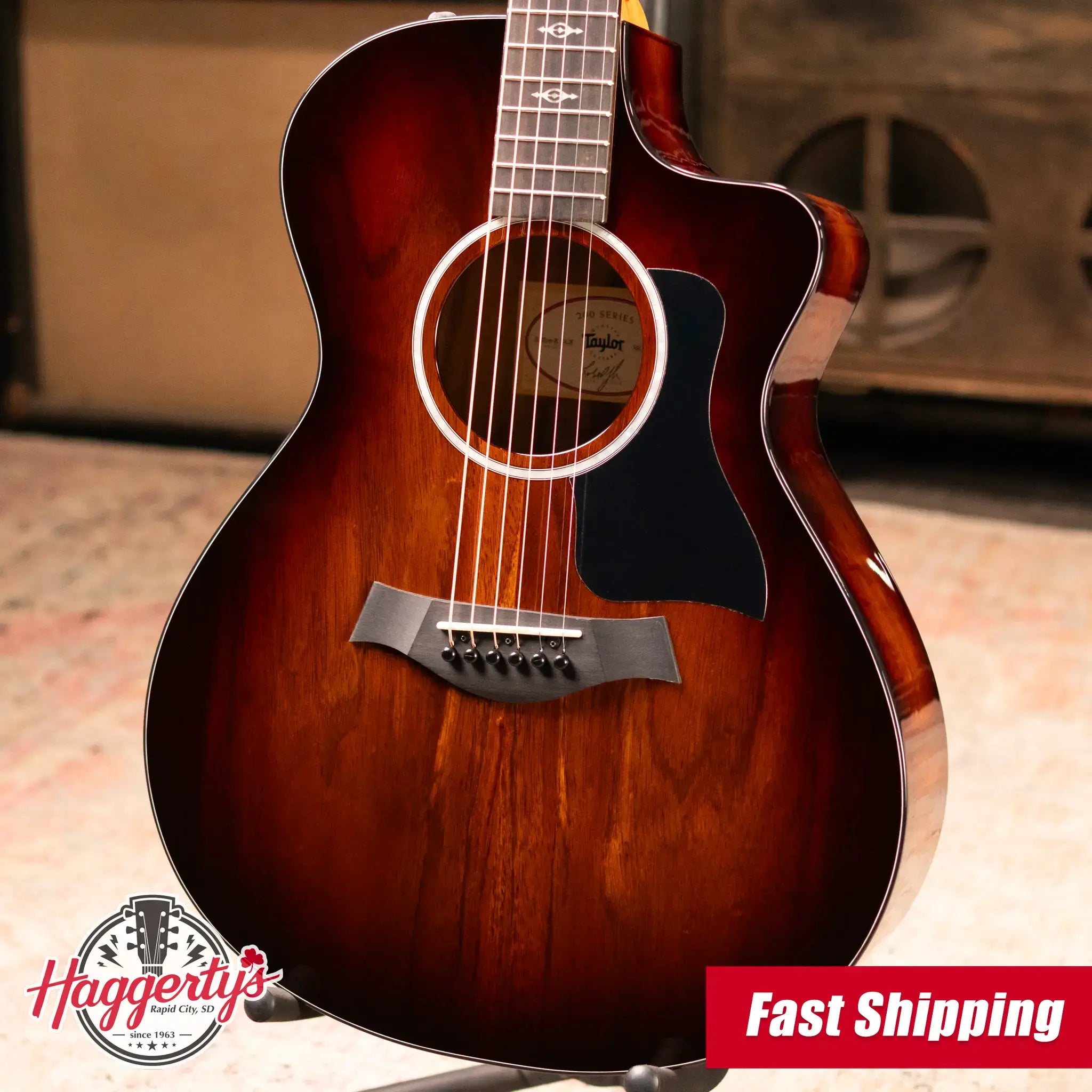 Taylor 222ce-K DLX Grand Concert Acoustic/Electric Guitar with Hardshell Case