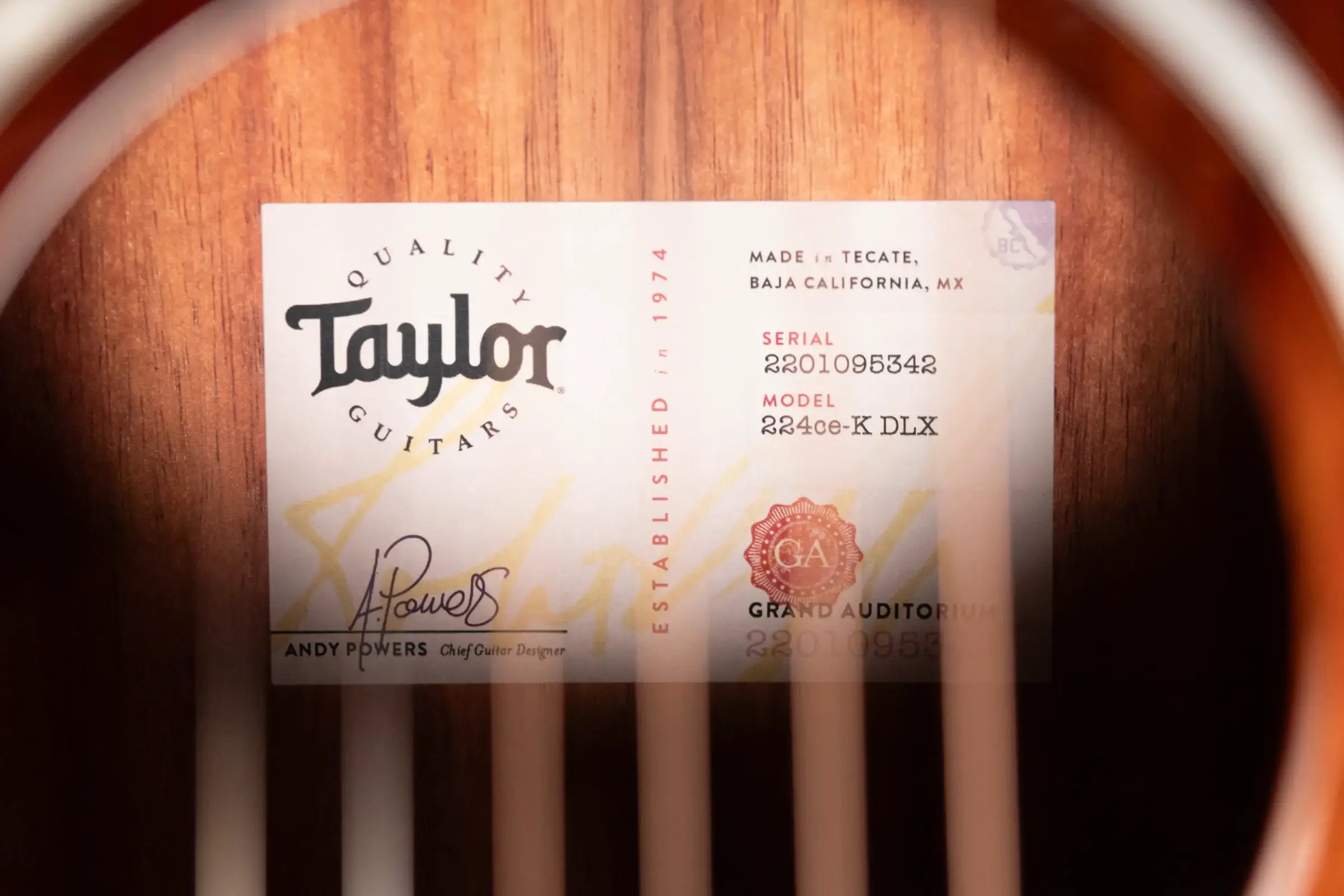 Taylor 224ce-K DLX Left-Handed Grand Auditorium Acoustic/Electric Guitar - Shaded Edge Burst with Hardshell Case