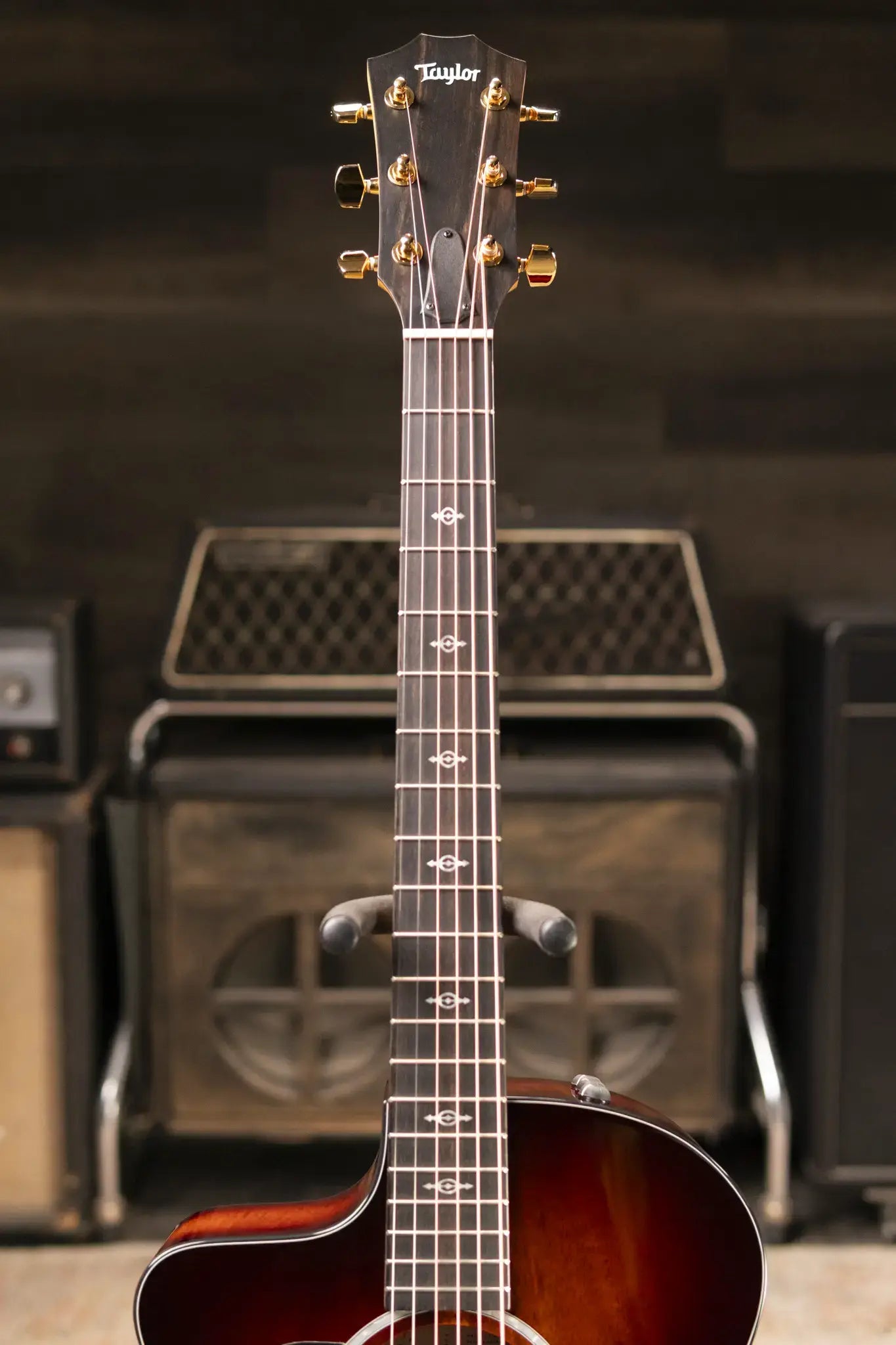 Taylor 224ce-K DLX Left-Handed Grand Auditorium Acoustic/Electric Guitar with Hardshell Case