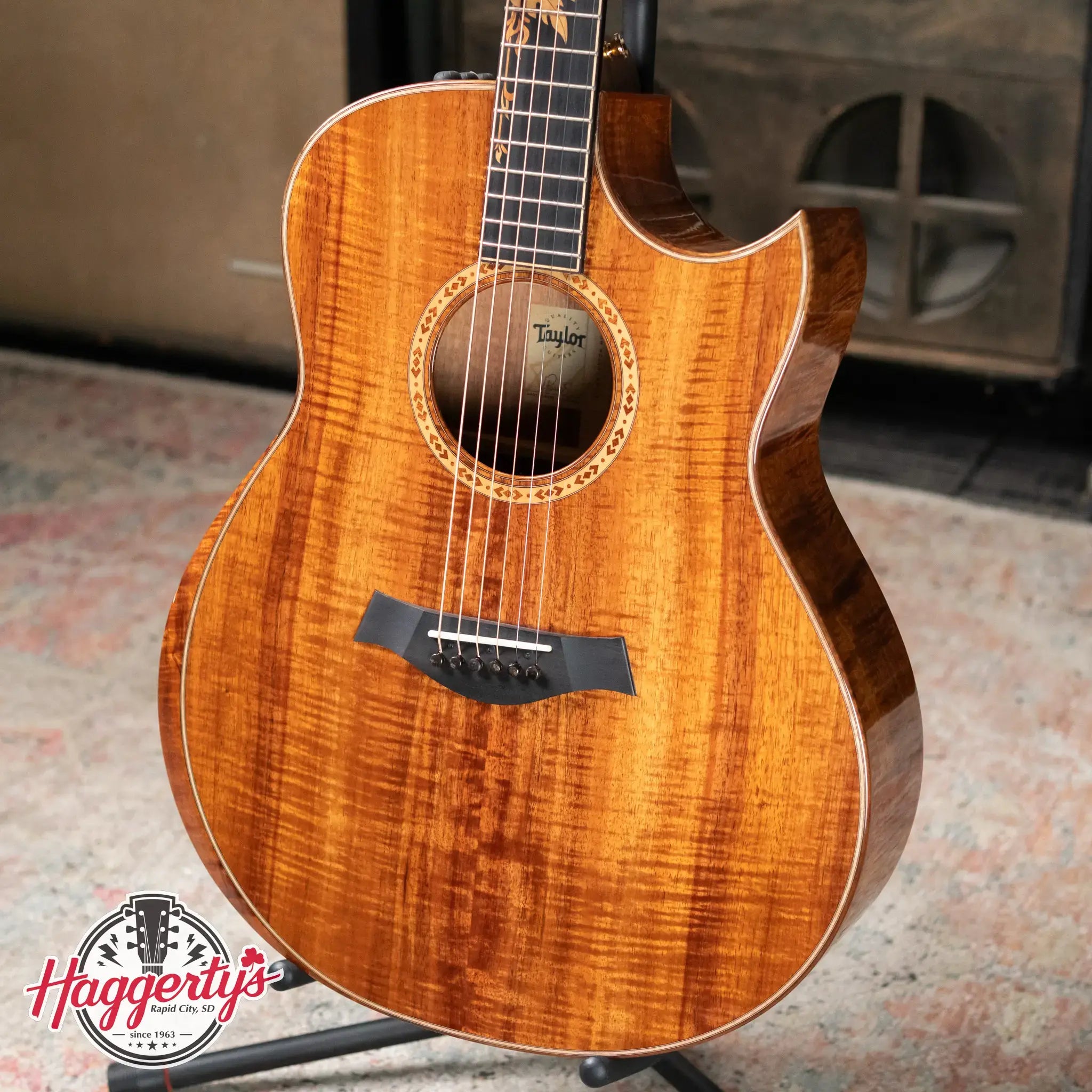 Taylor Custom Shop Catch C28ce #29 Grand Orchestra Acoustic/Electric - AA Koa with Hardshell Case - Floor Model Demo
