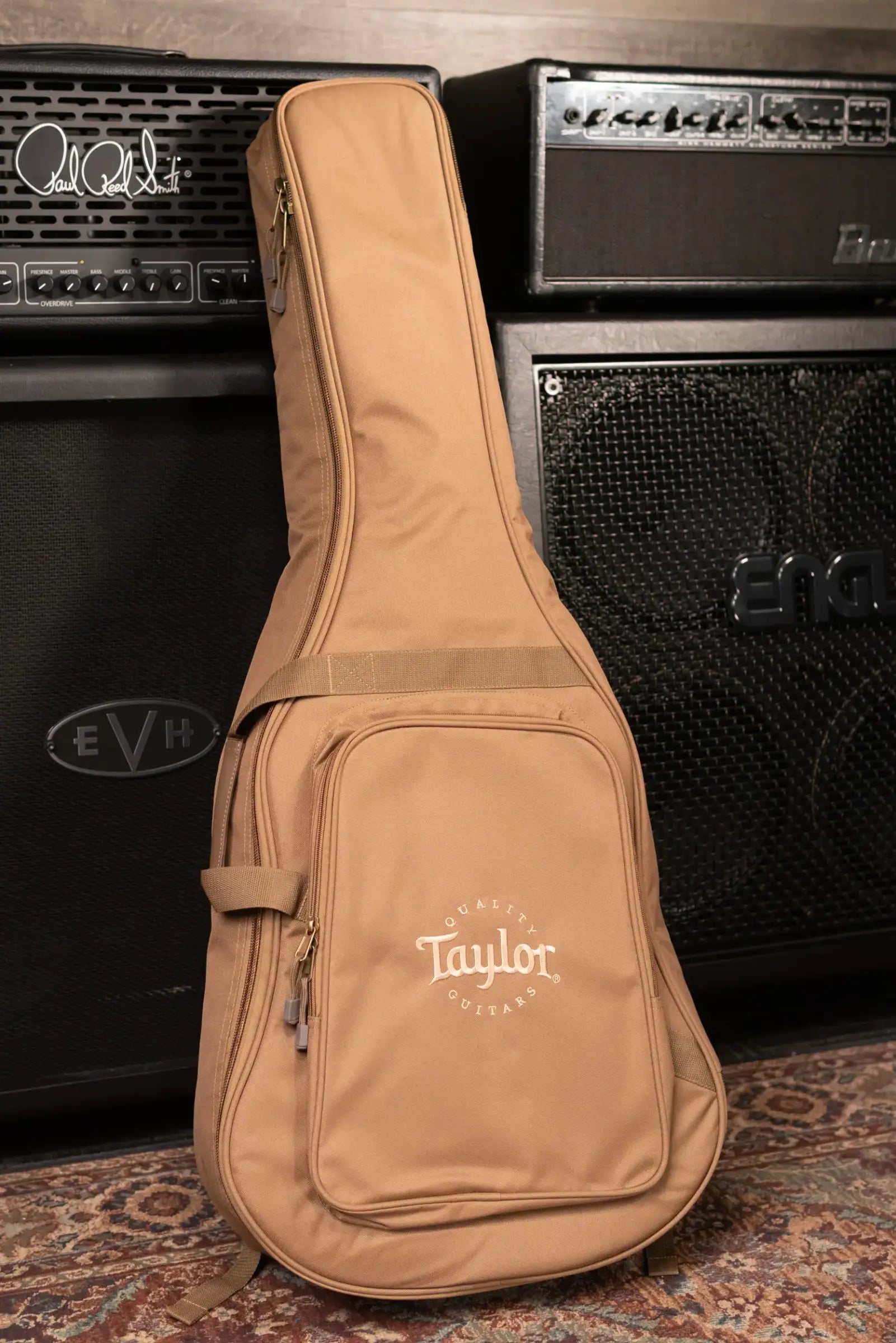Taylor 24ce Grand Auditorium Acoustic/Electric Guitar with Gig Bag