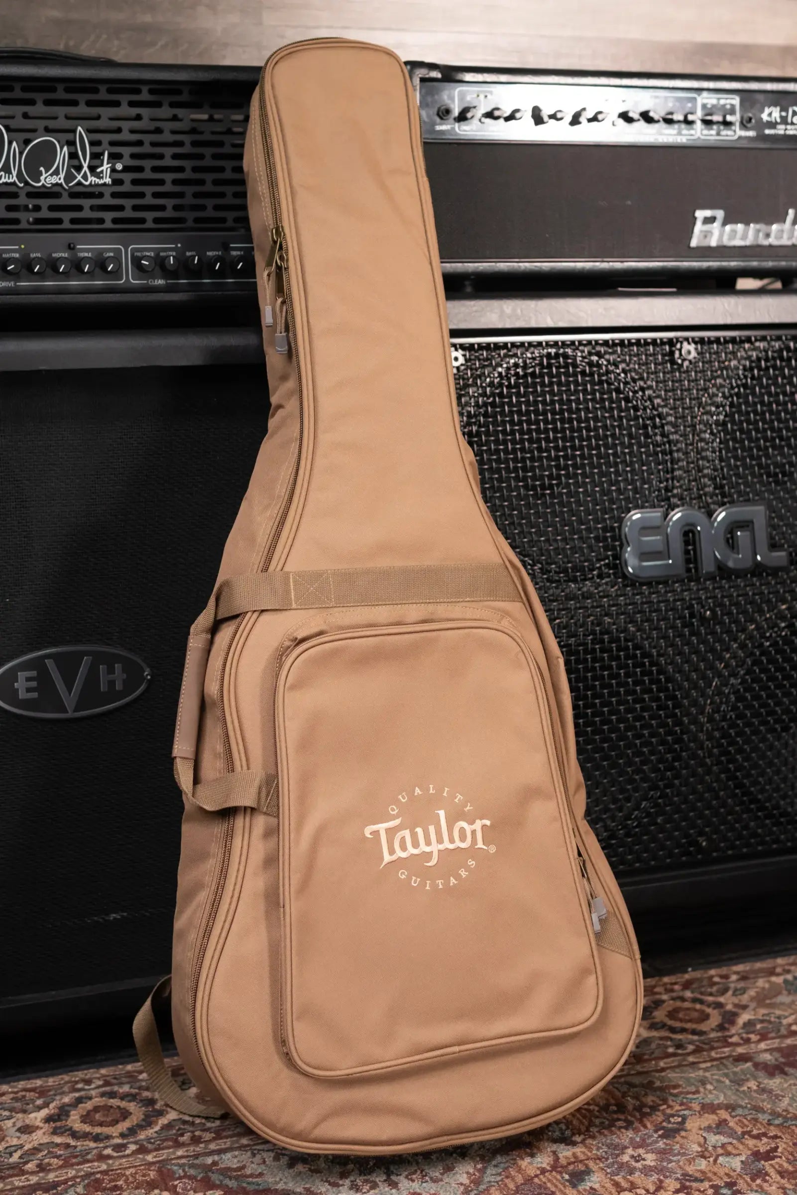 Taylor 24ce Grand Auditorium Acoustic/Electric Guitar with Gig Bag