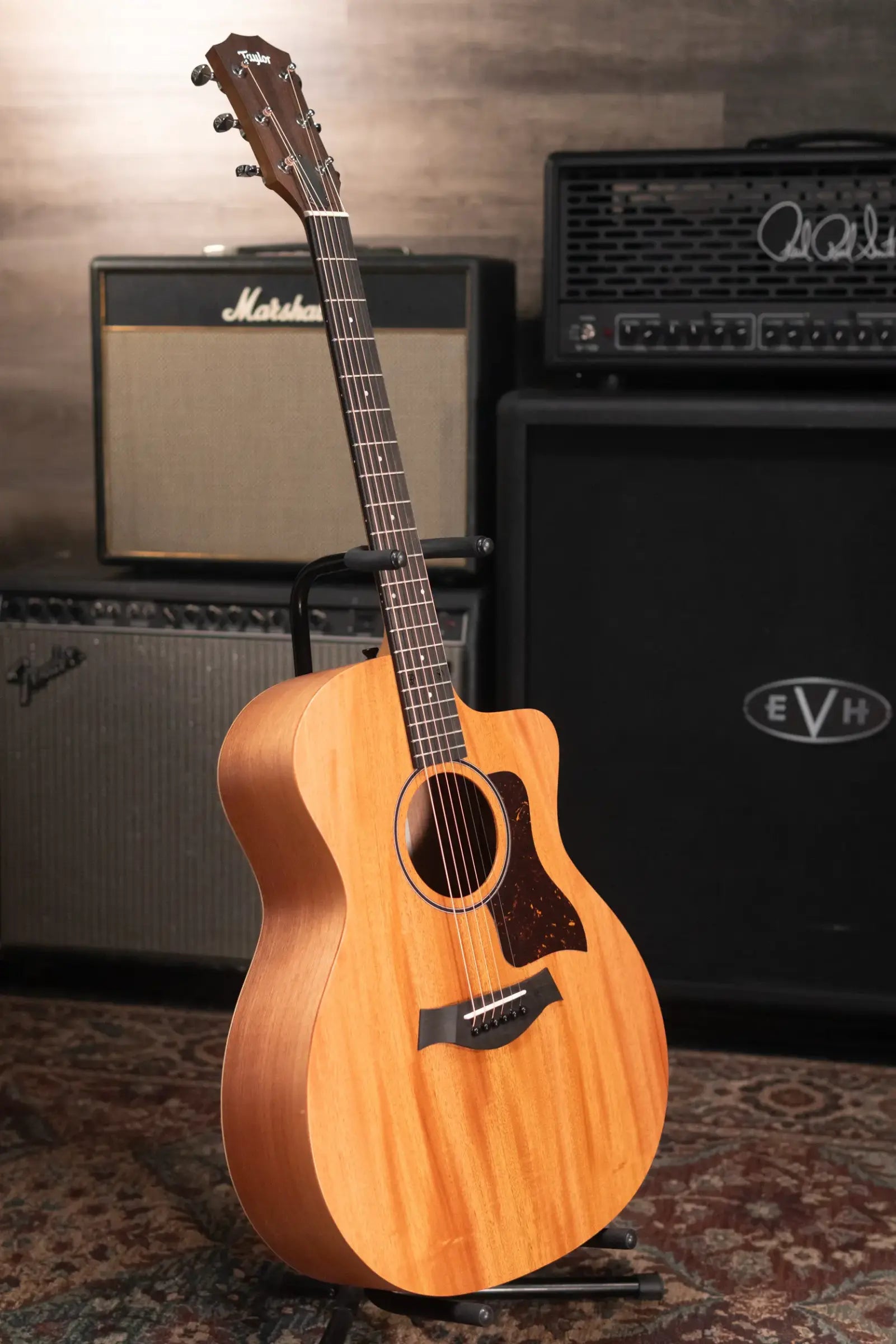 Taylor 24ce Grand Auditorium Acoustic/Electric Guitar with Gig Bag
