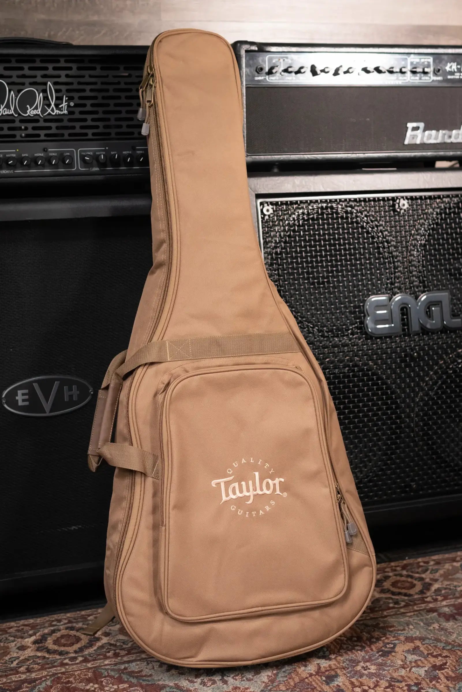 Taylor 24ce Grand Auditorium Acoustic/Electric Guitar with Gig Bag